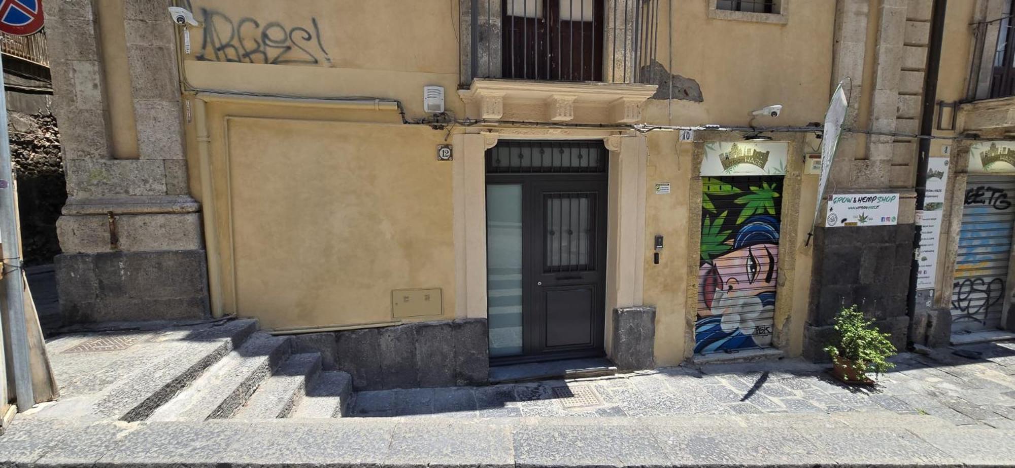 Crociferi Home di Agata e Aurora