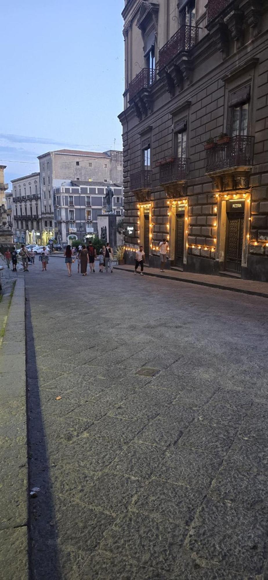 Crociferi Home di Agata e Aurora
