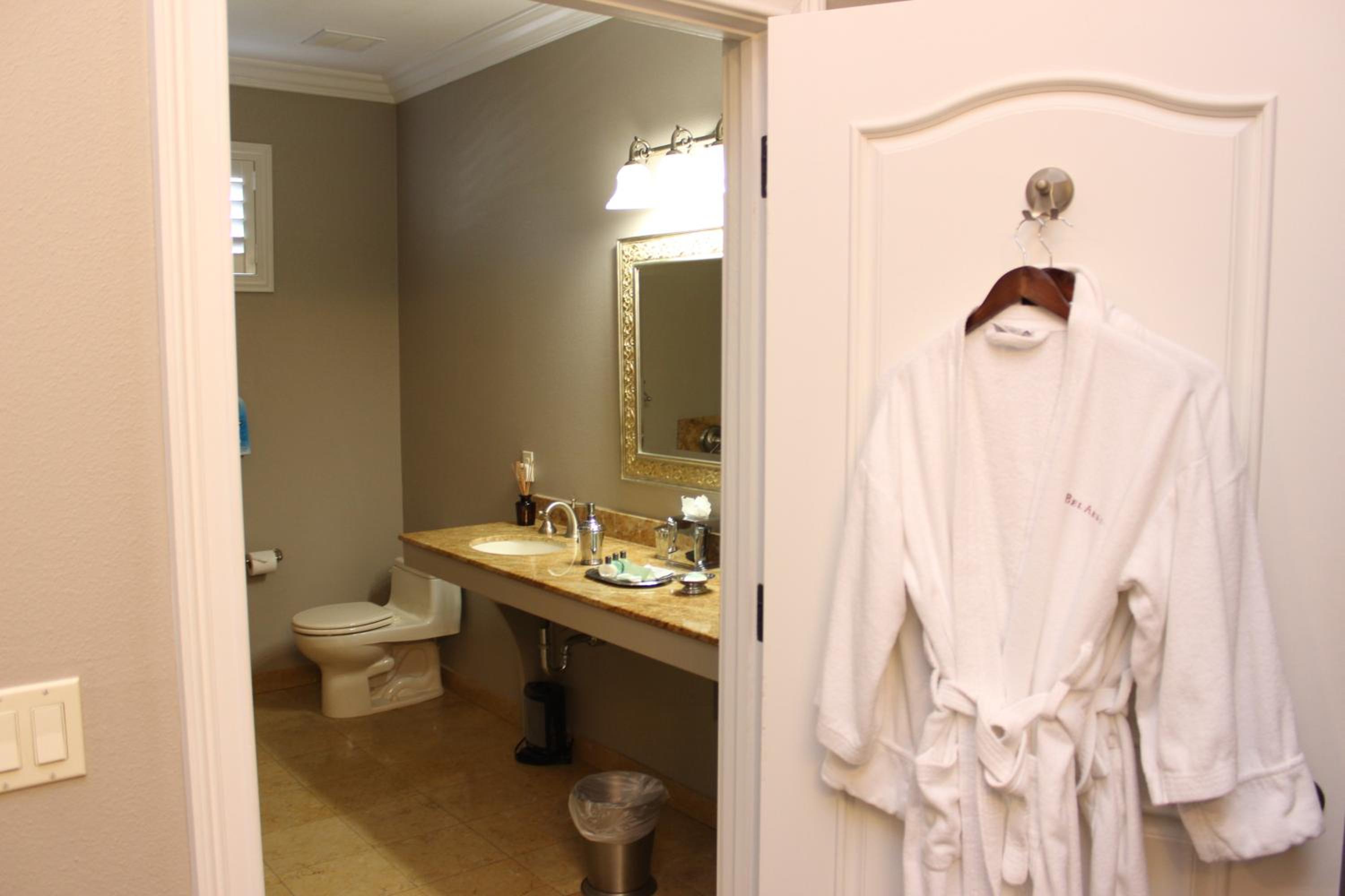 Maui Vacations - Bel Abri Napa Valley Inn - Property Image 6