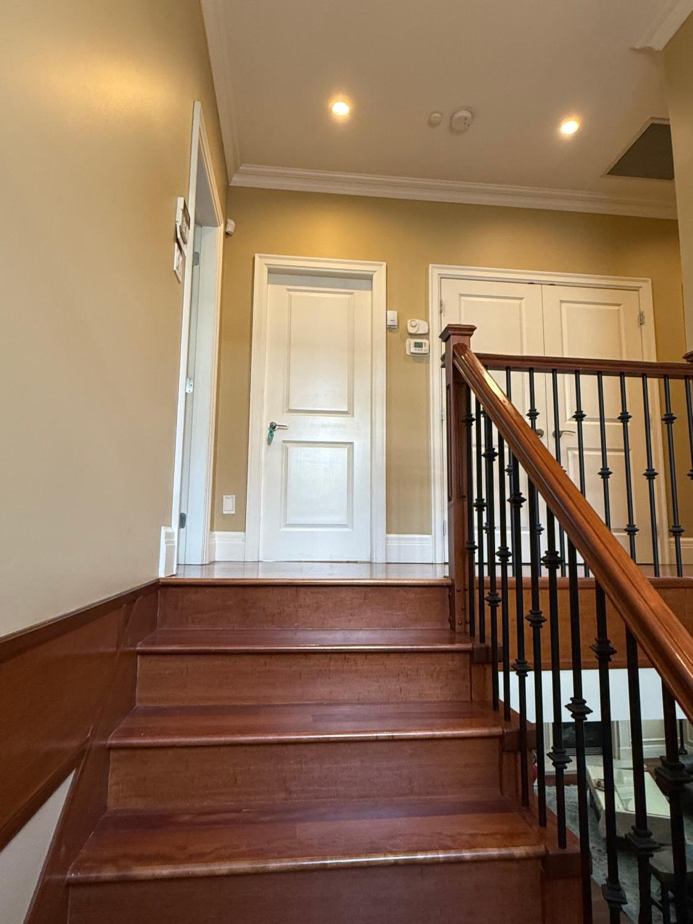 Peaceful Retreat in Arbutus