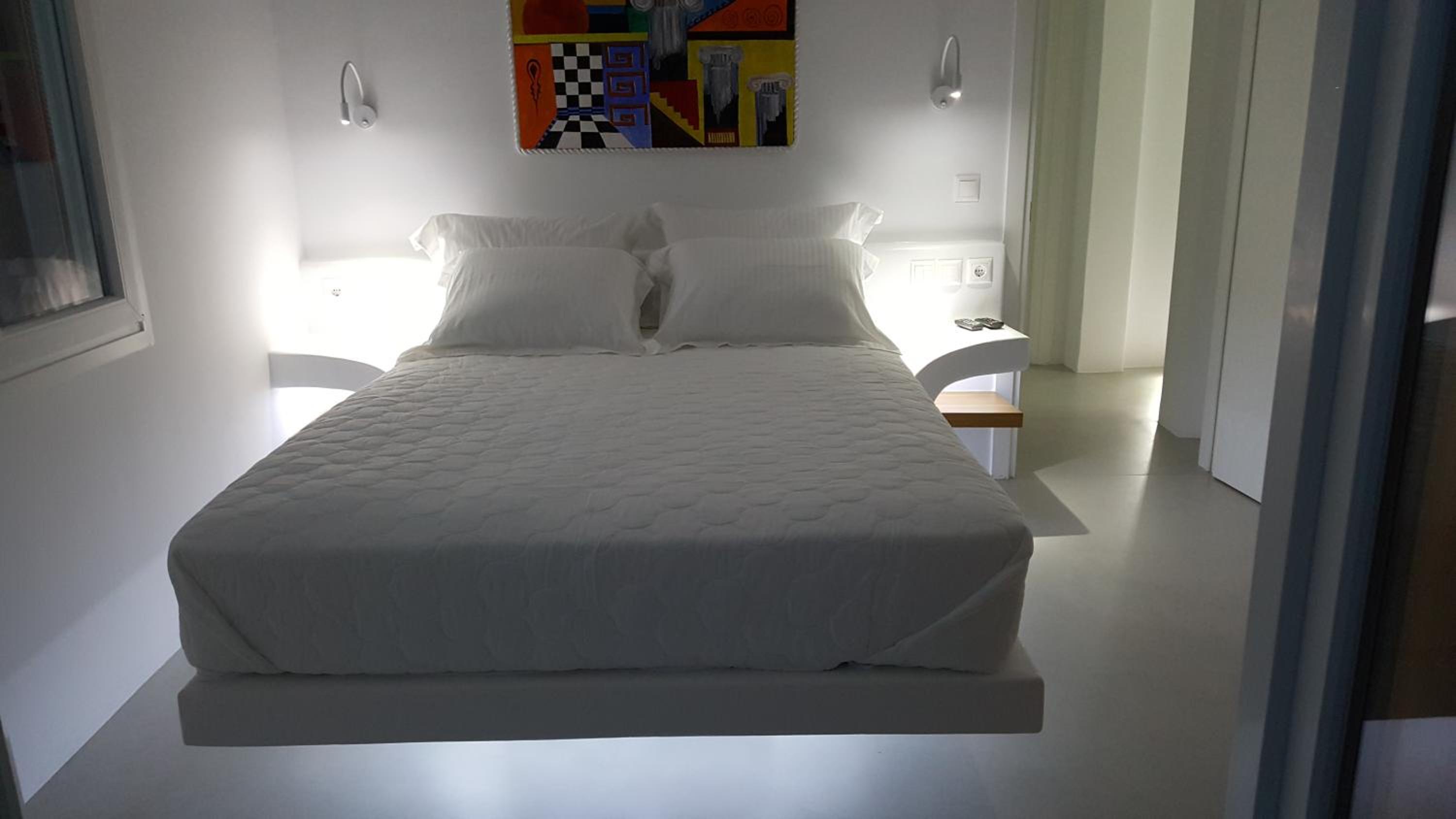 Otherview Villa photo 2