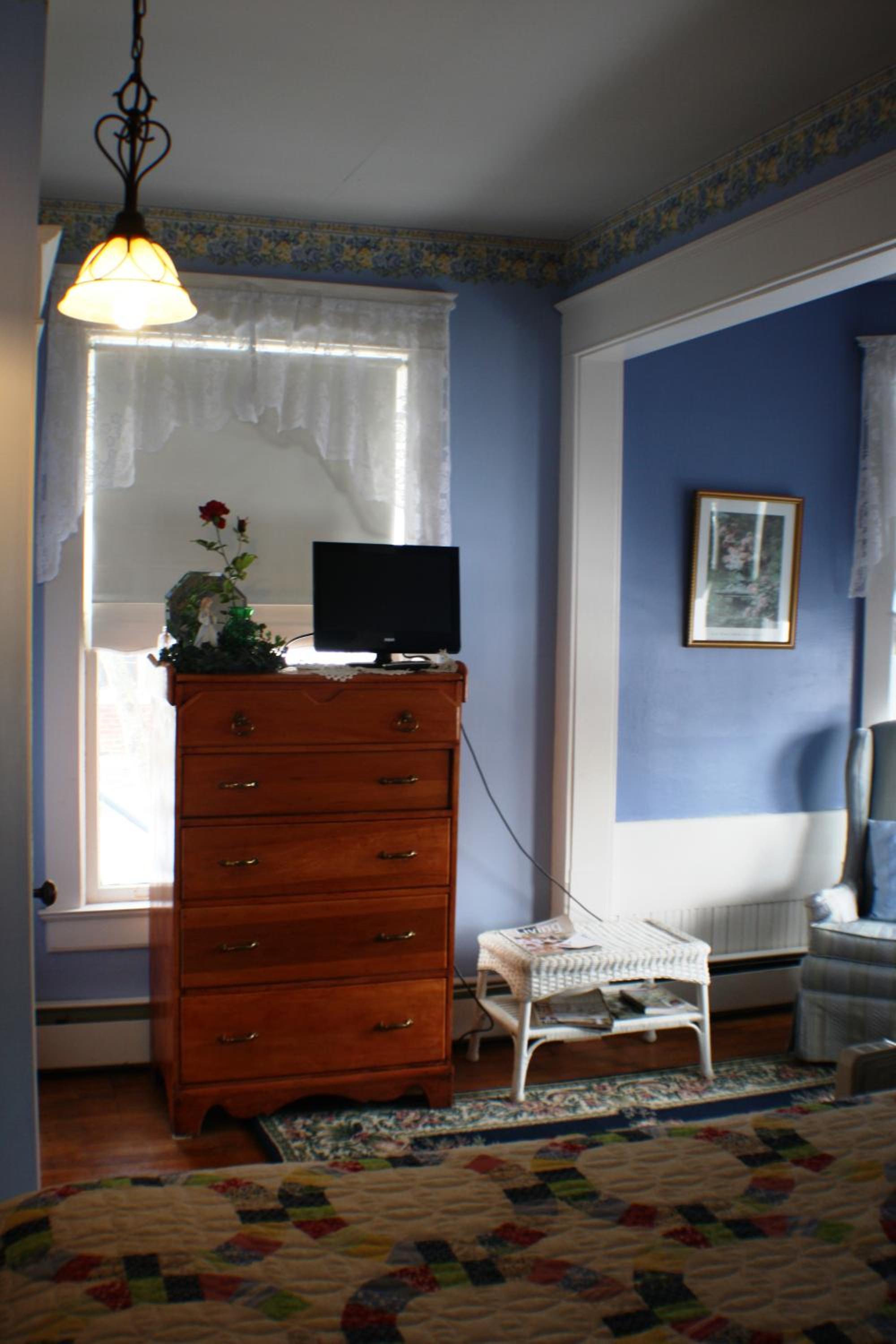 Photo 33
