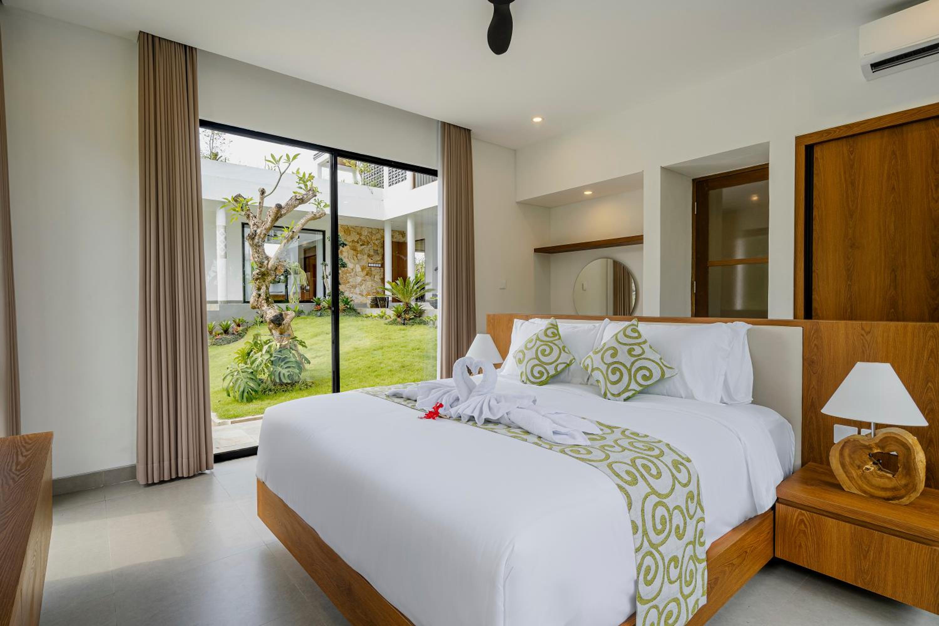 September Ends Villa Ubud