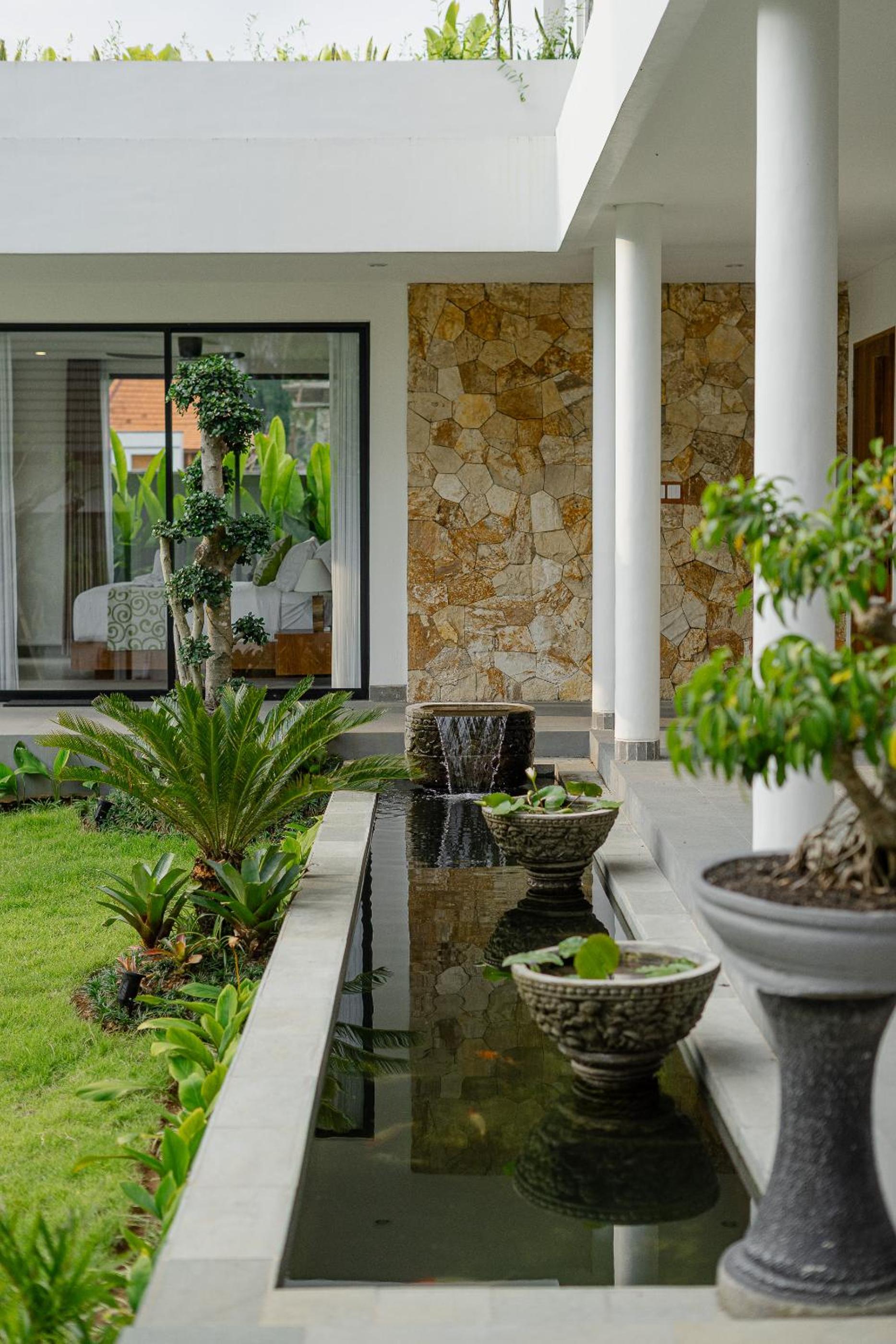 September Ends Villa Ubud