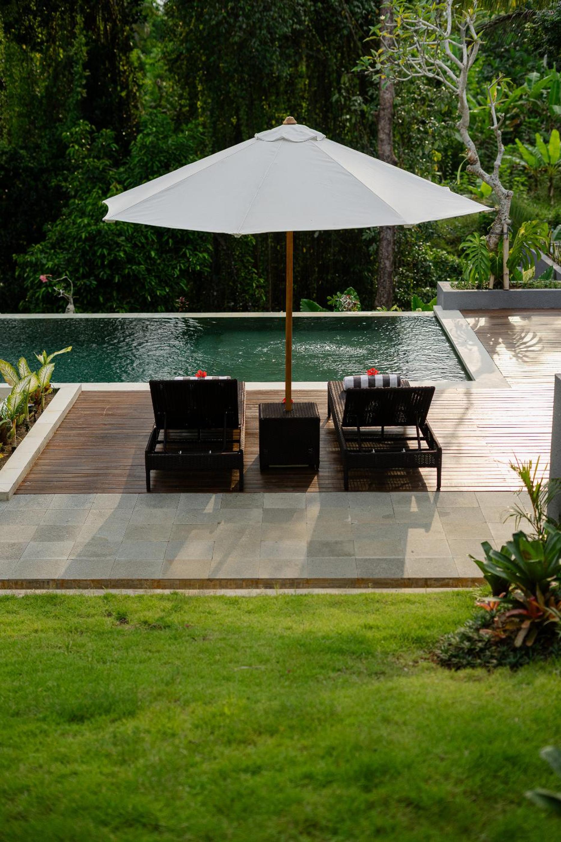 September Ends Villa Ubud