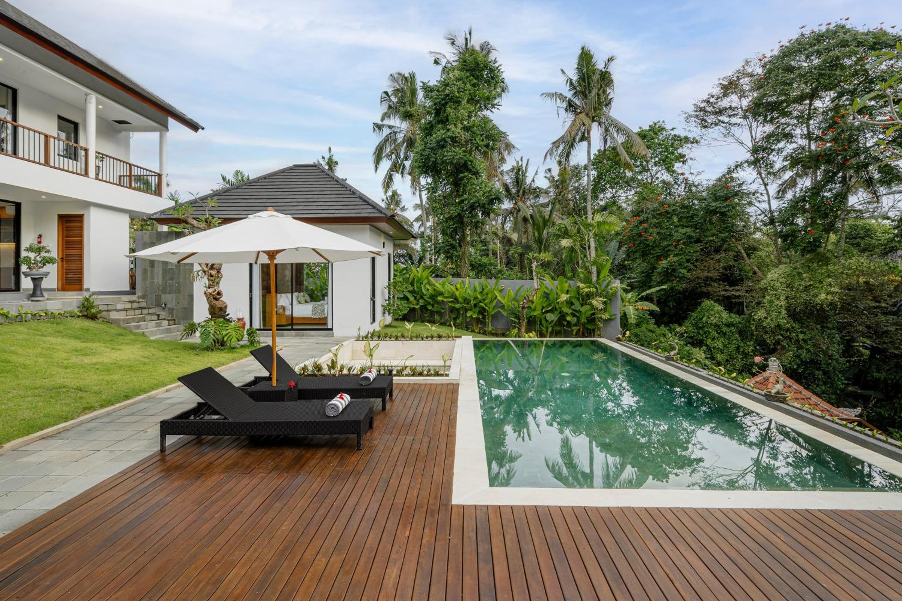September Ends Villa Ubud