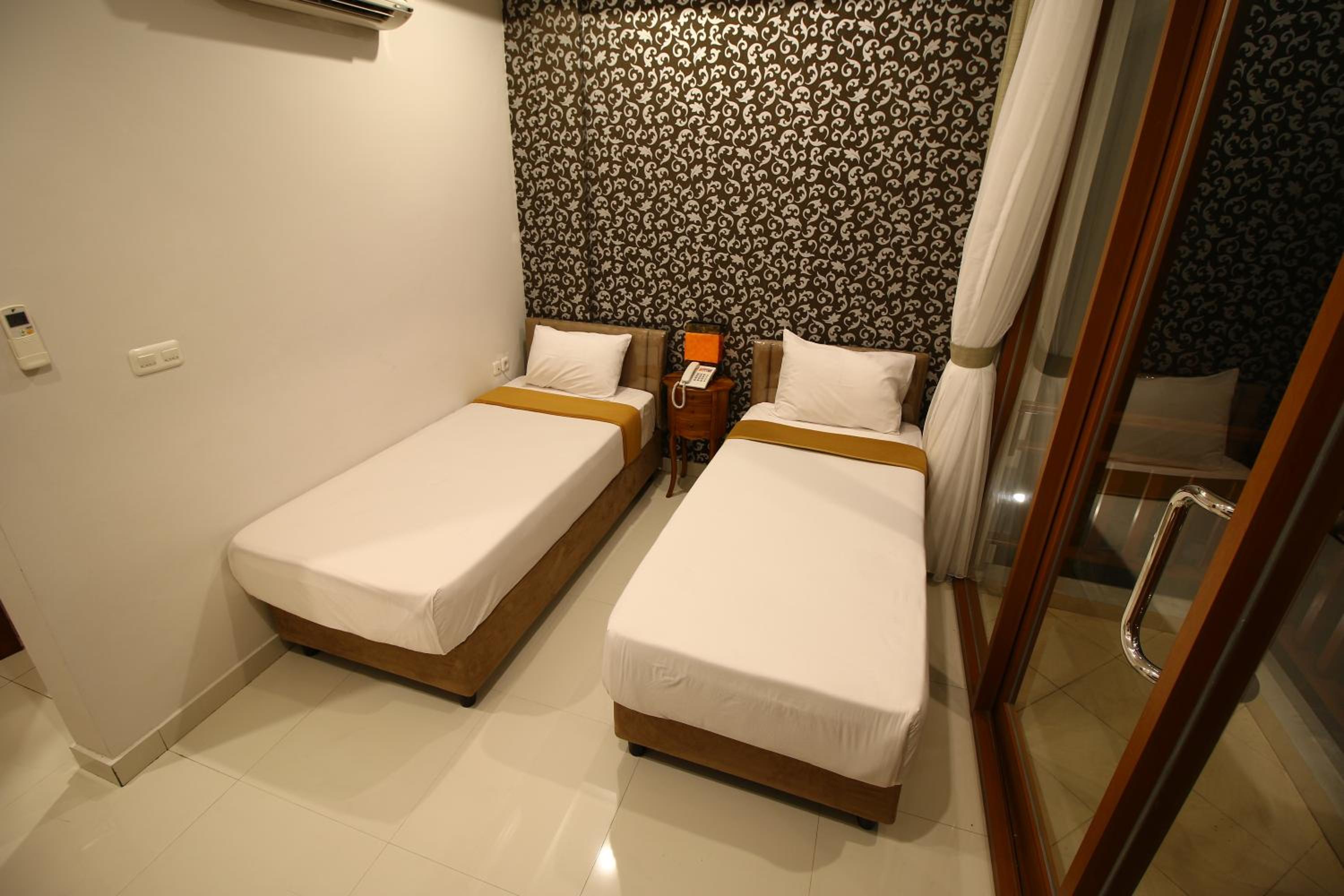 Photo 48