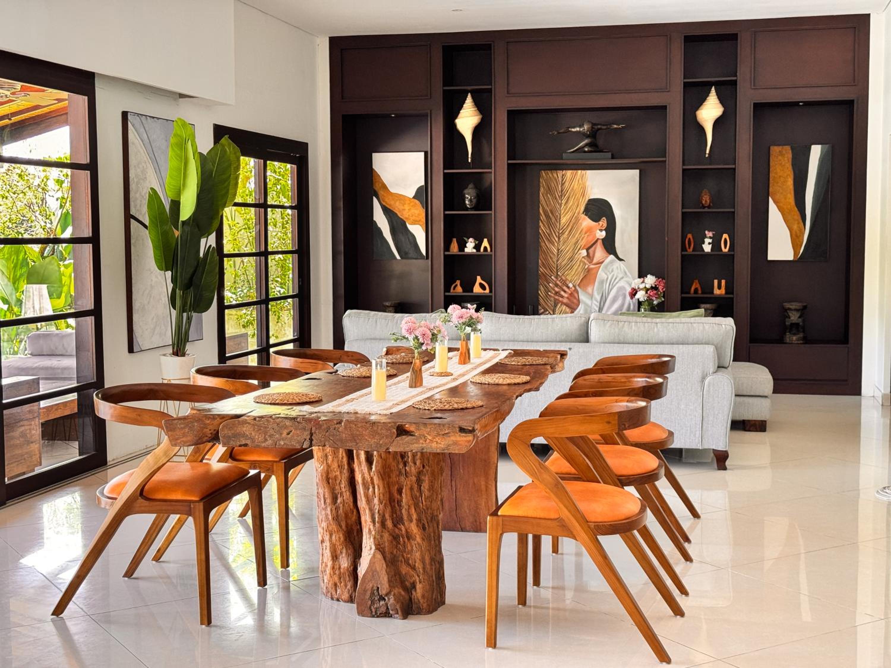 Luxury 4-Bedroom Pool Villa in Canggu - 7 mins to Beach