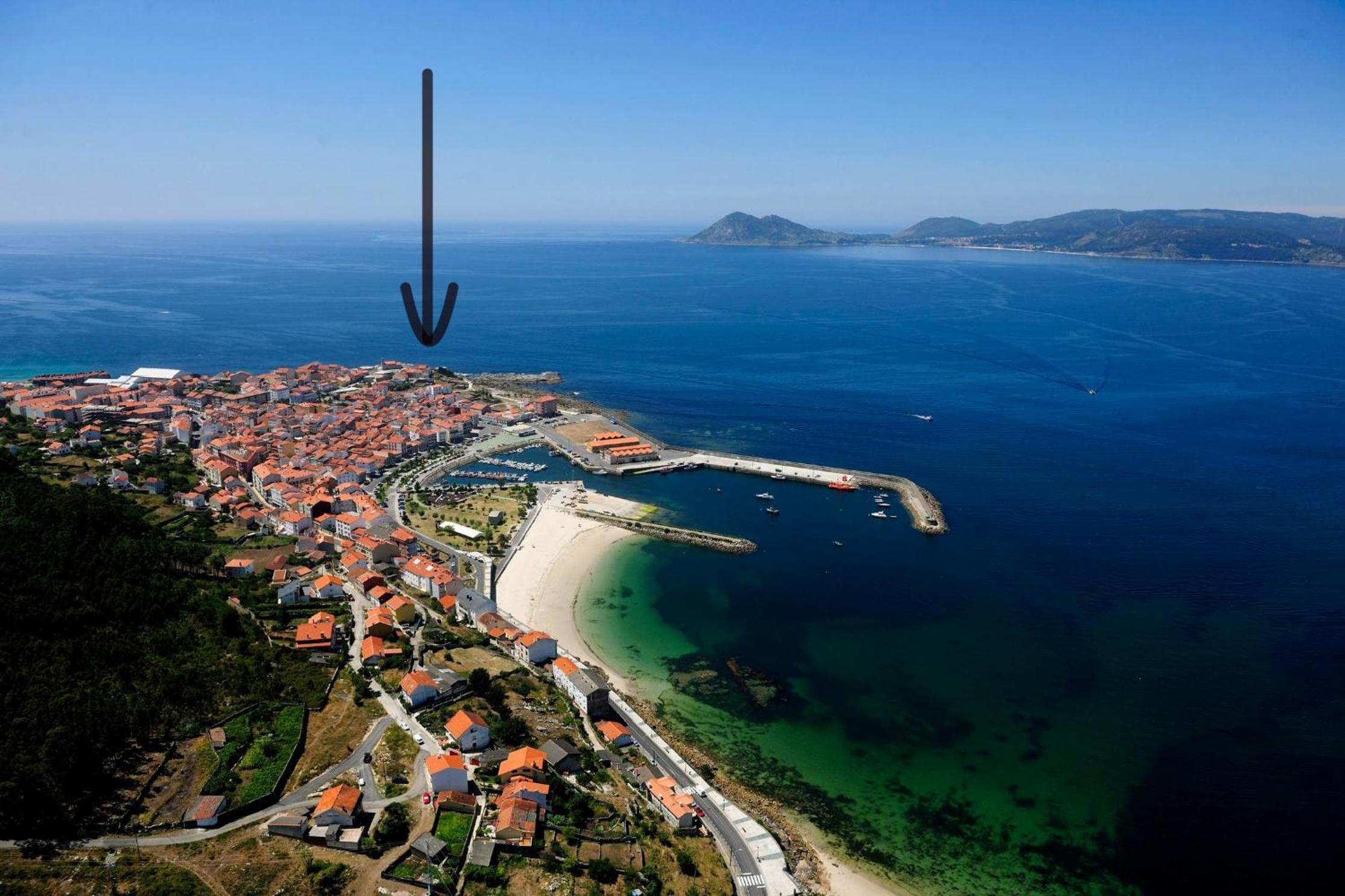 OLarDasOlas - Casa con jardin privado frente al mar, Porto do Son