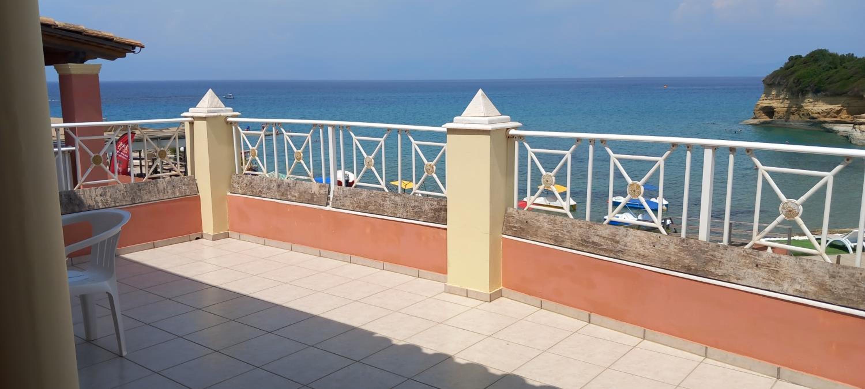Socrates Hotel