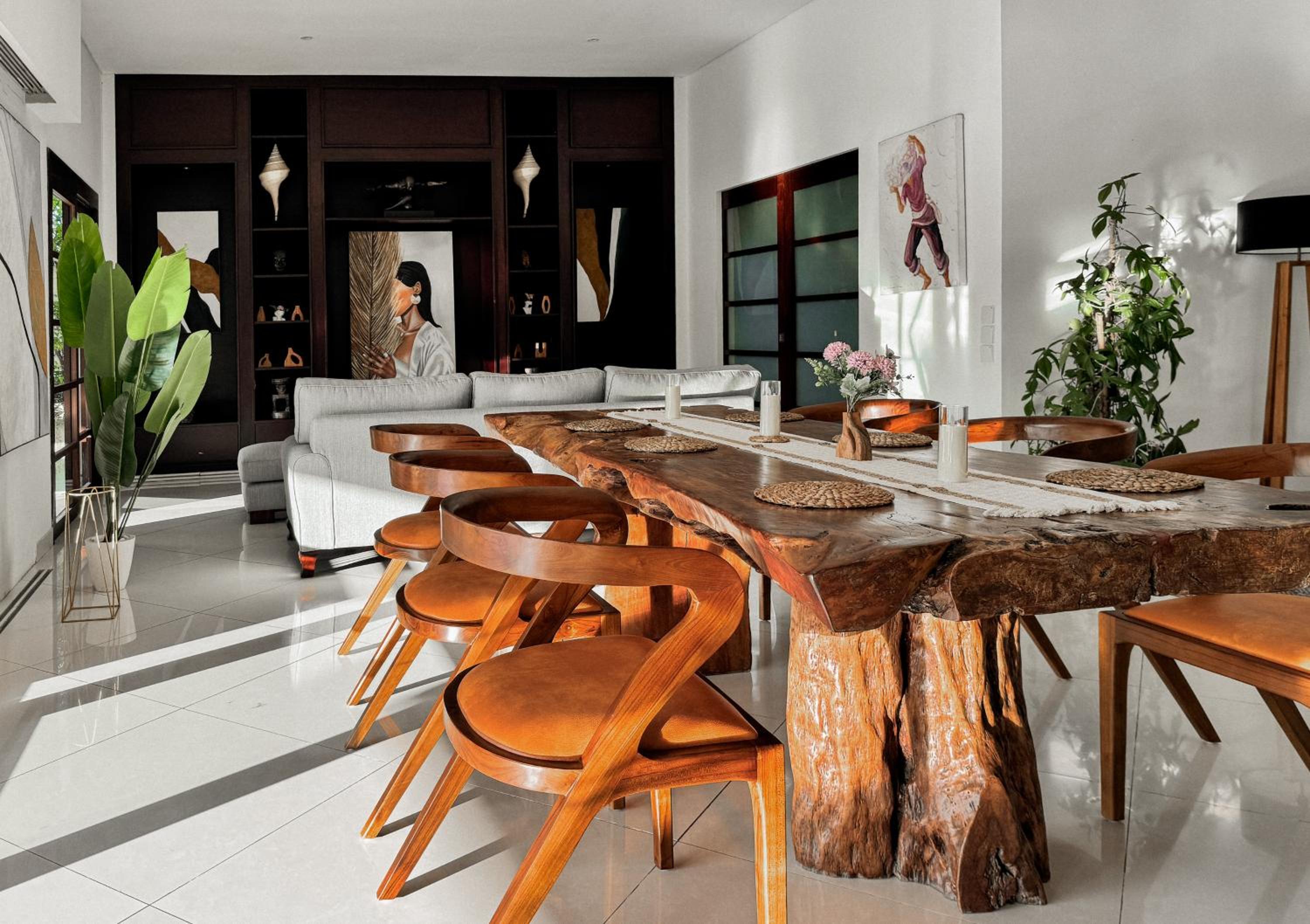 Luxury 4-Bedroom Pool Villa in Canggu - 7 mins to Beach