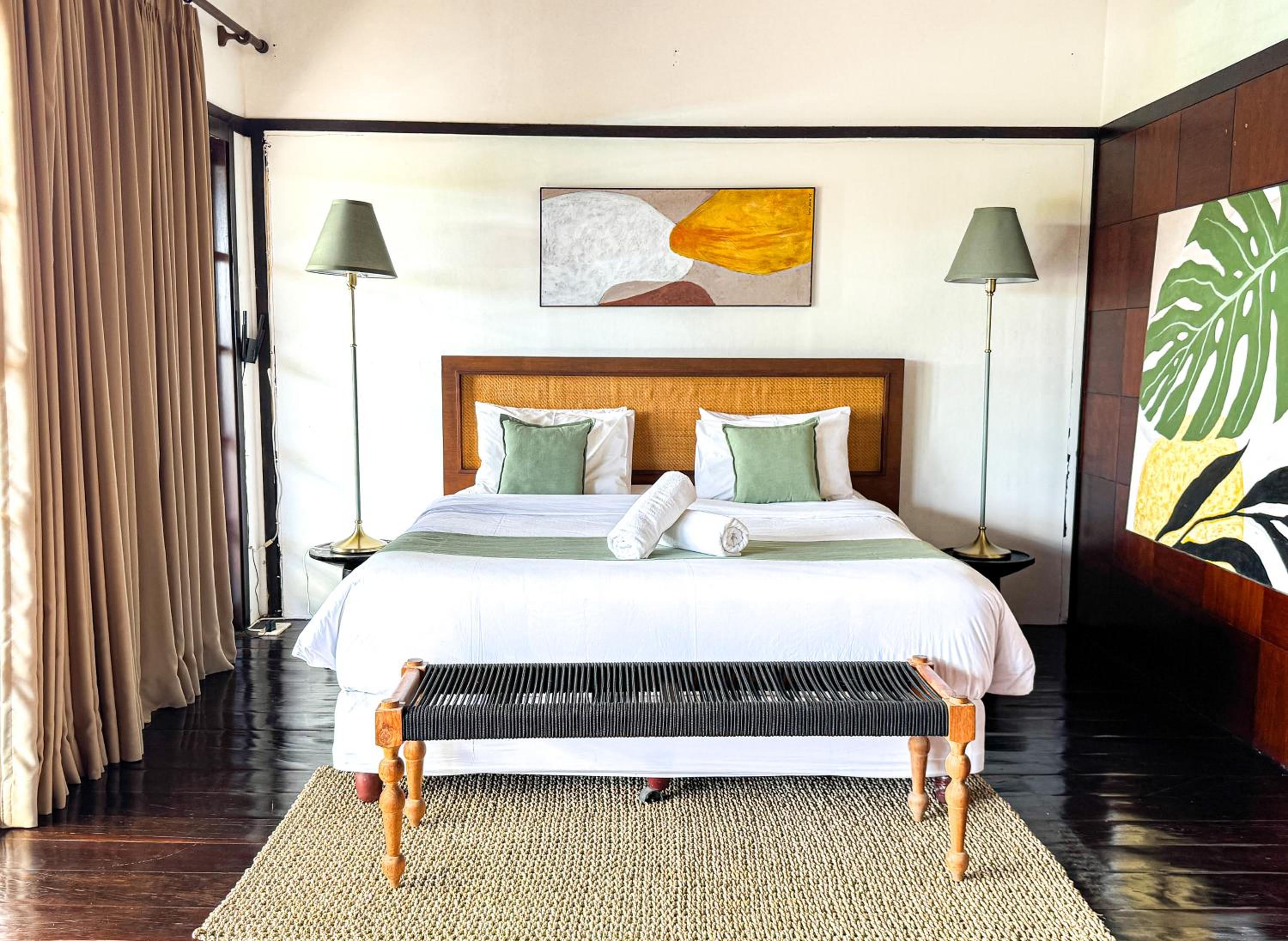 Luxury 4-Bedroom Pool Villa in Canggu - 7 mins to Beach