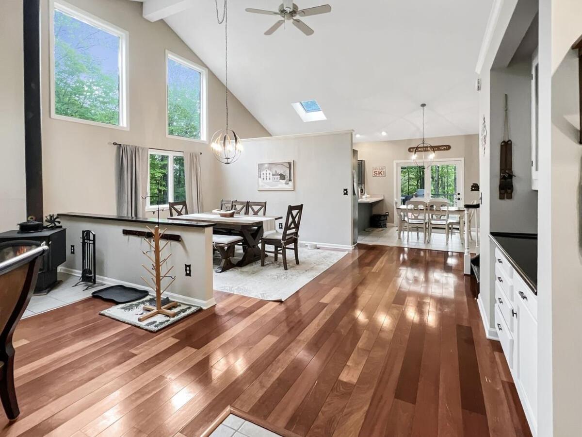 Sugar Hollow home