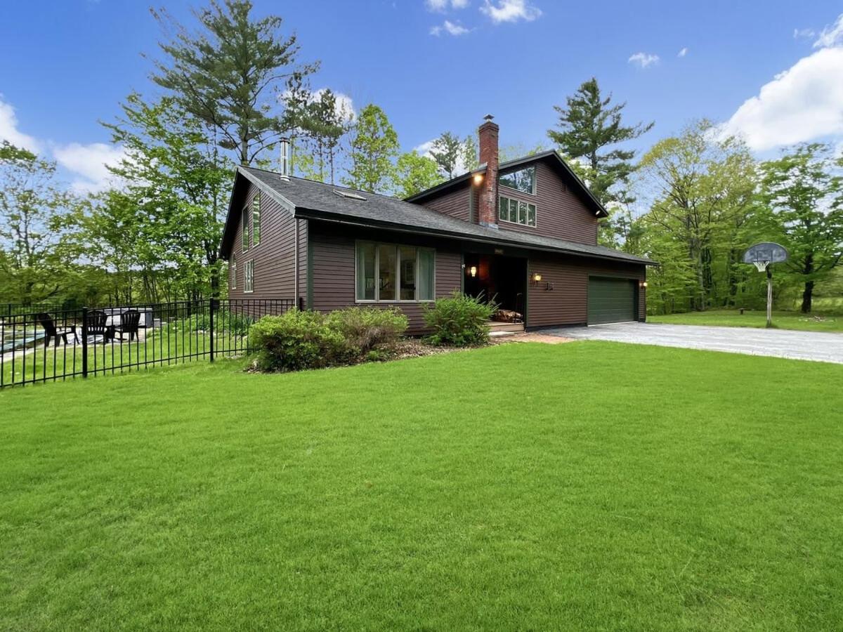 Sugar Hollow home
