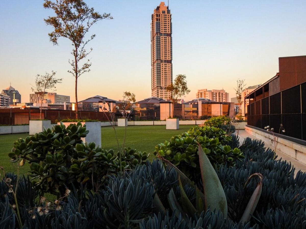 Sandton Central - The Lineal 301 Welanga