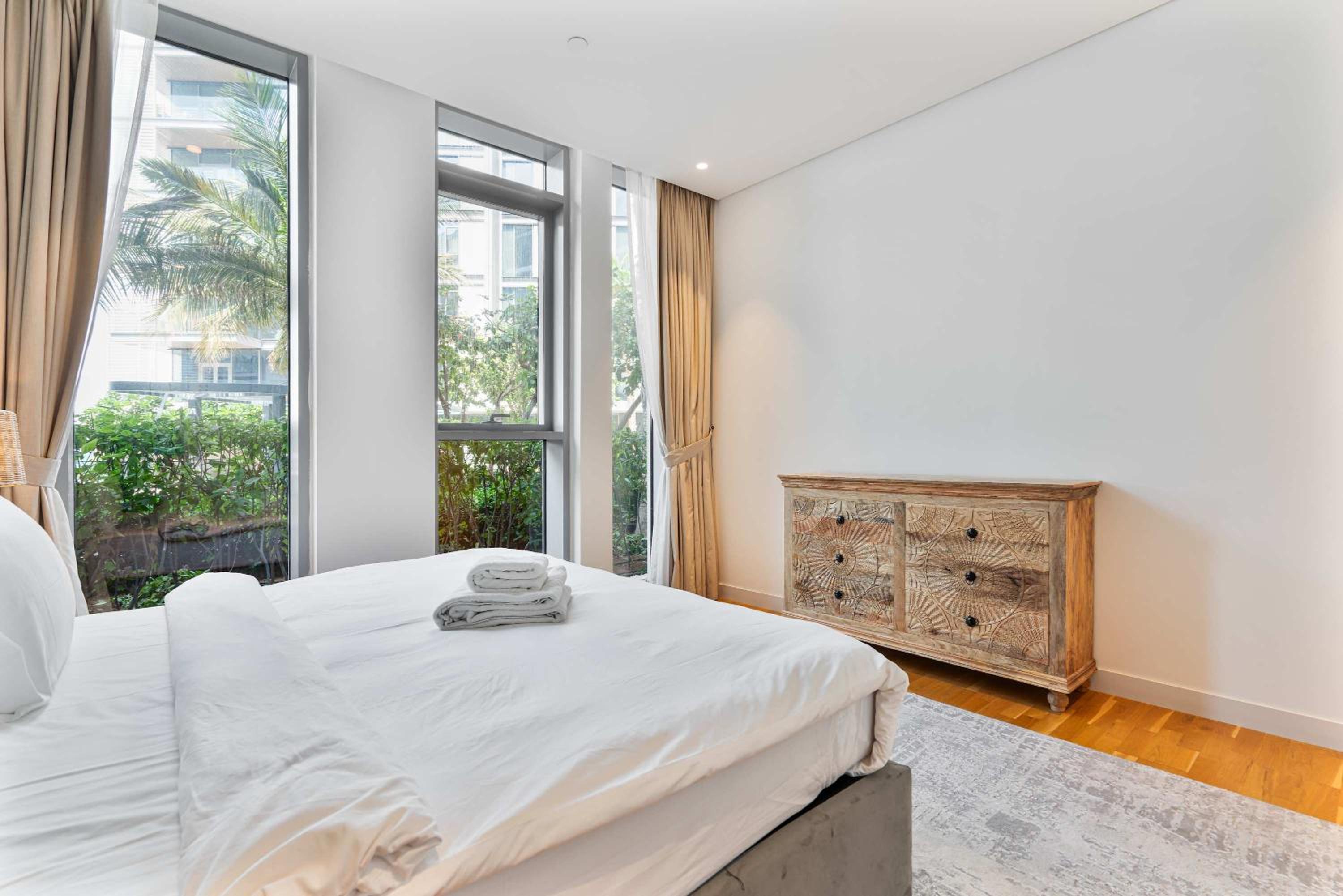 PVH - Tranquil 2BR - Bluewaters Residences 5