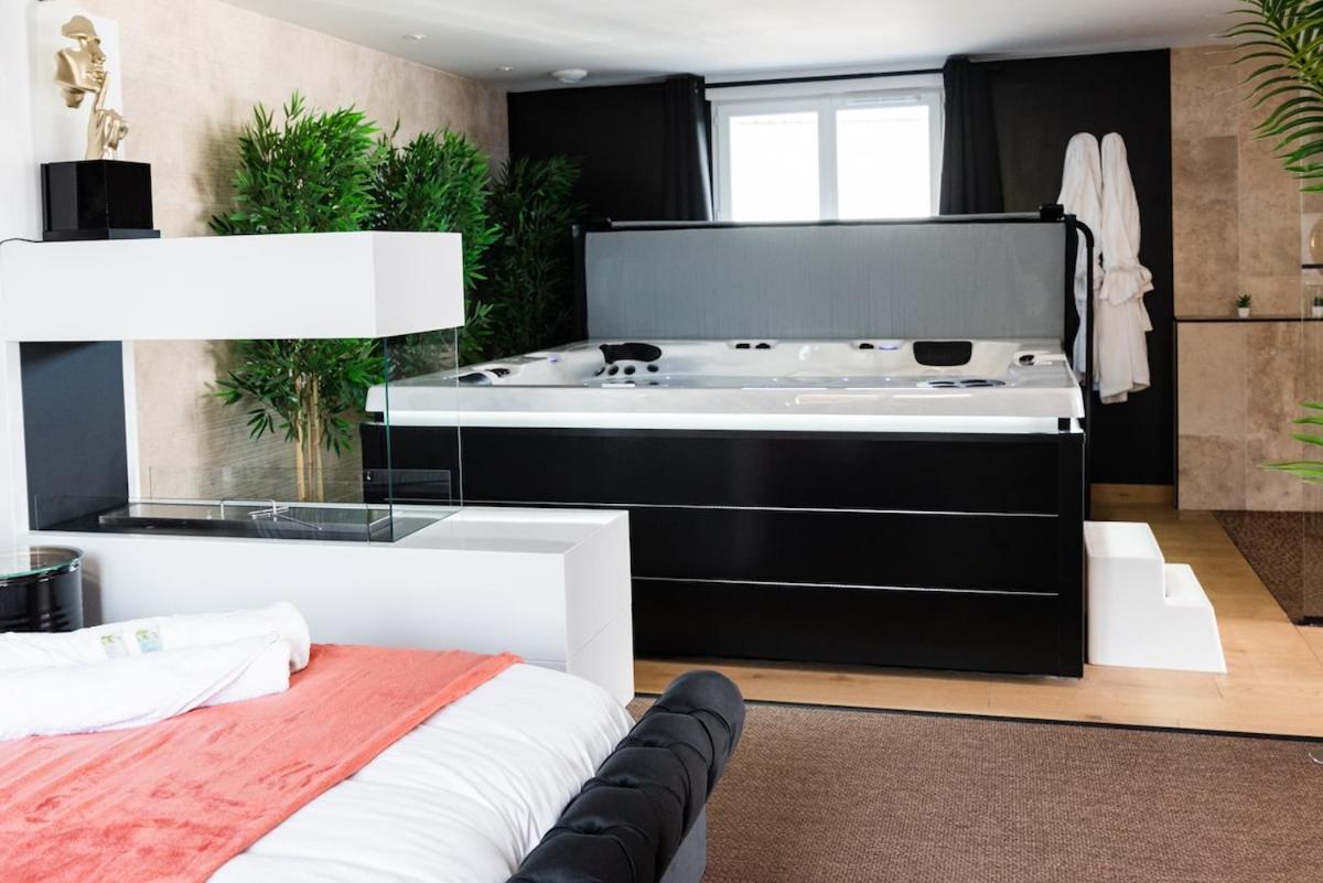 La Charmeuse, suite luxueuse romantique & spa