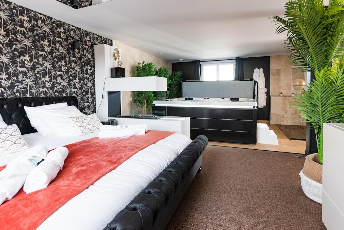 La Charmeuse, suite luxueuse romantique & spa
