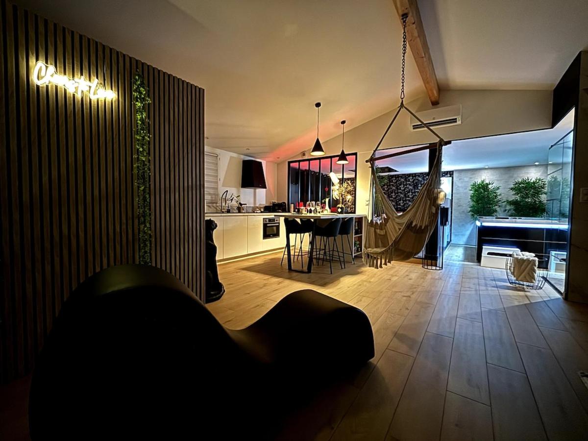 La Charmeuse, suite luxueuse romantique & spa