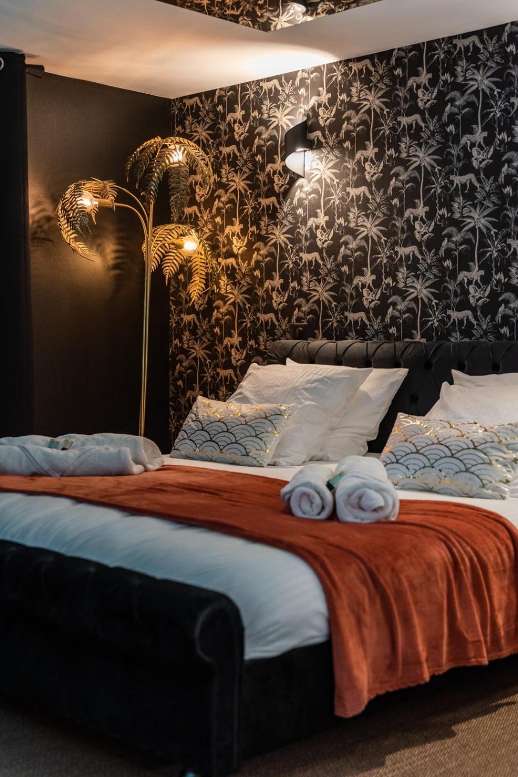 La Charmeuse, suite luxueuse romantique & spa