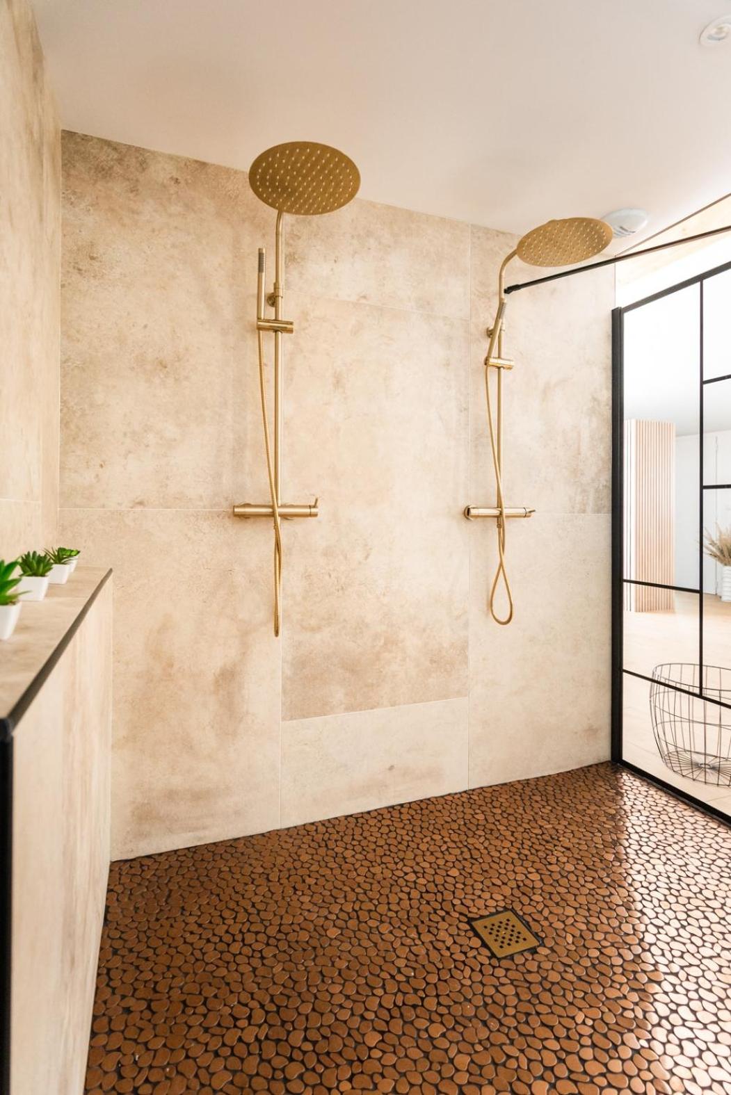 La Charmeuse, suite luxueuse romantique & spa