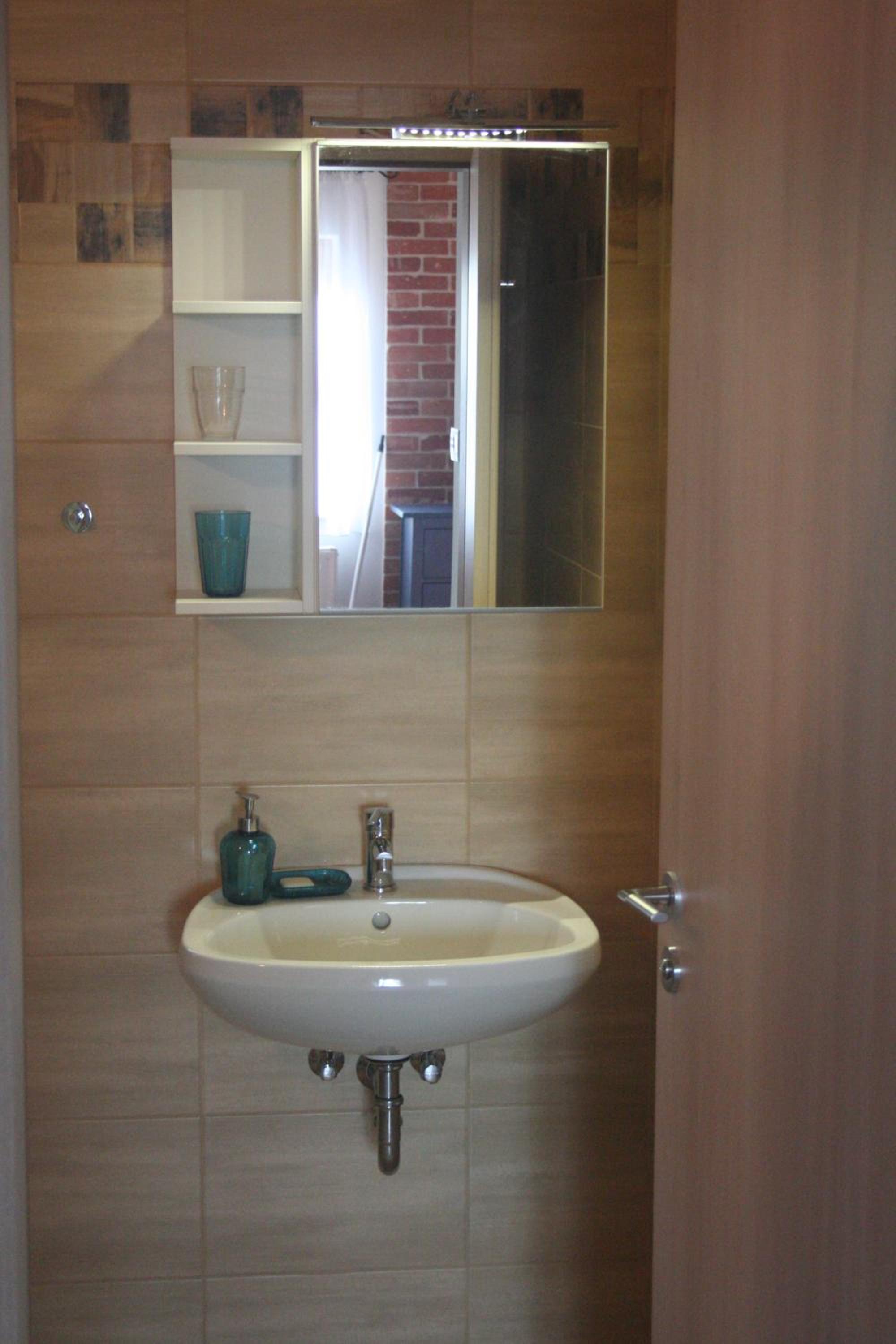 Photo 31