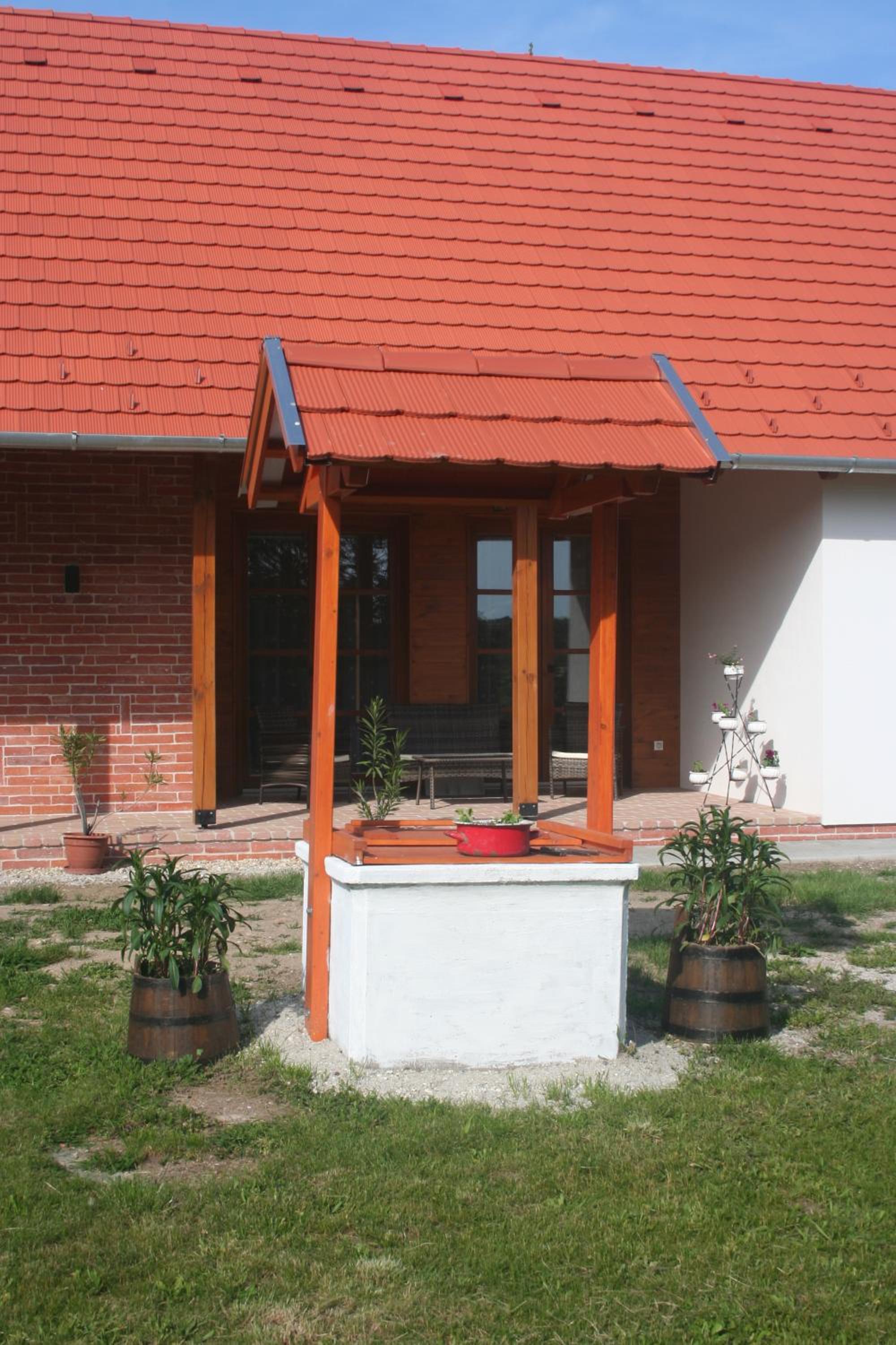 Photo 41