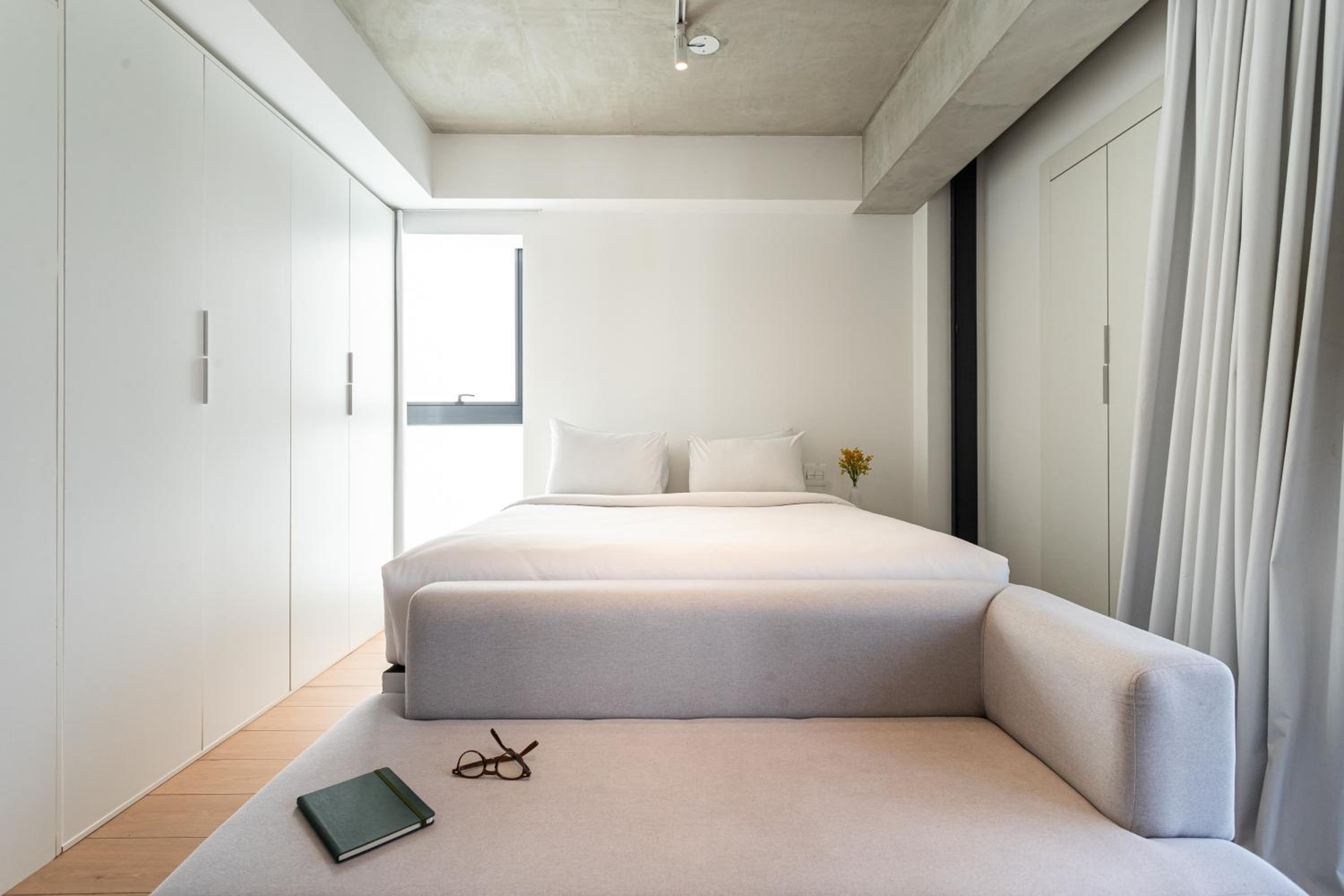 Onze22 by Viva - Estúdios Modernos a 400m do Metrô Vila Madalena com Piscina no Rooftop