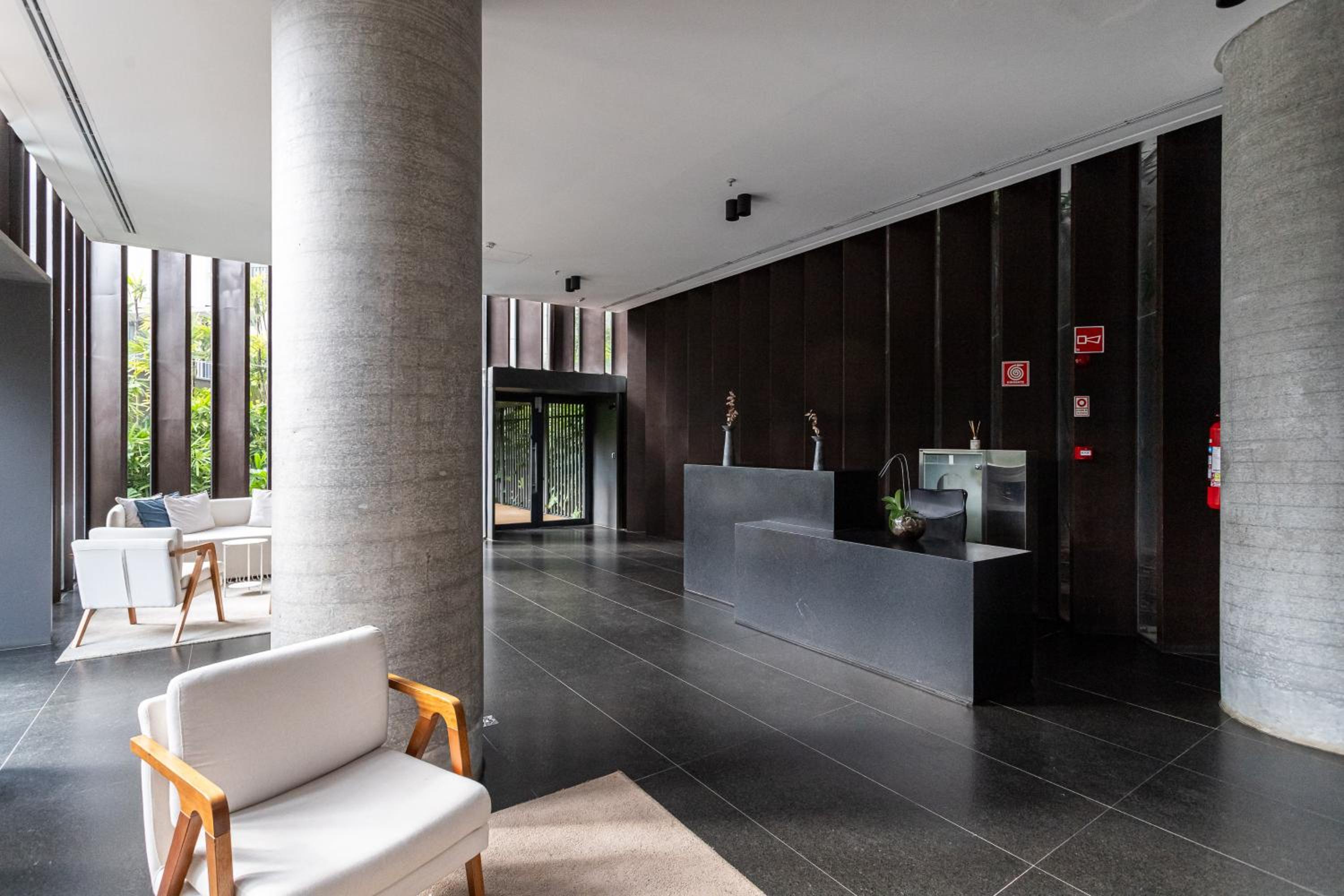 Onze22 by Viva - Estúdios Modernos a 400m do Metrô Vila Madalena com Piscina no Rooftop