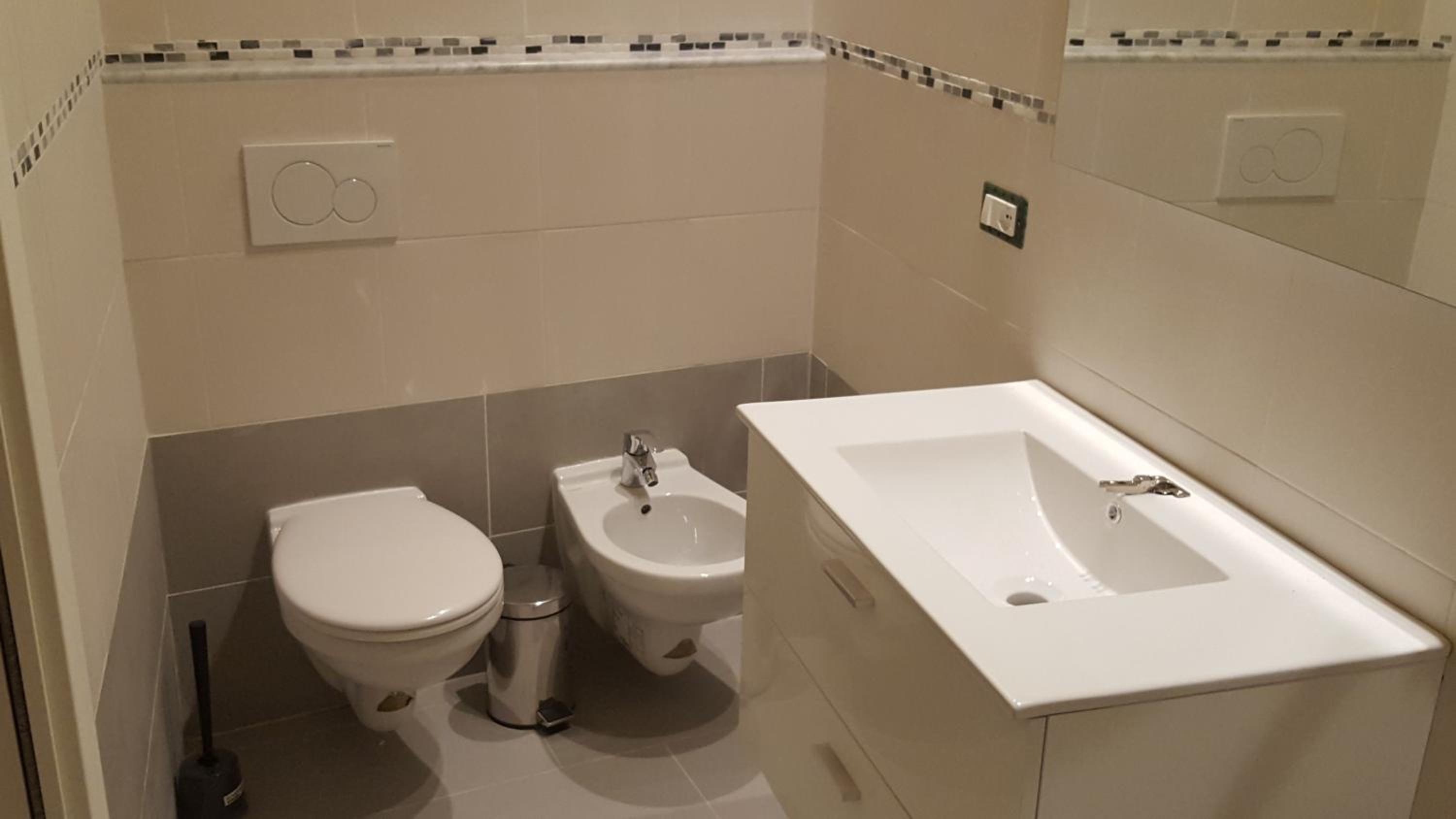 Ca Da Franchina en Riomaggiore — bathroom
