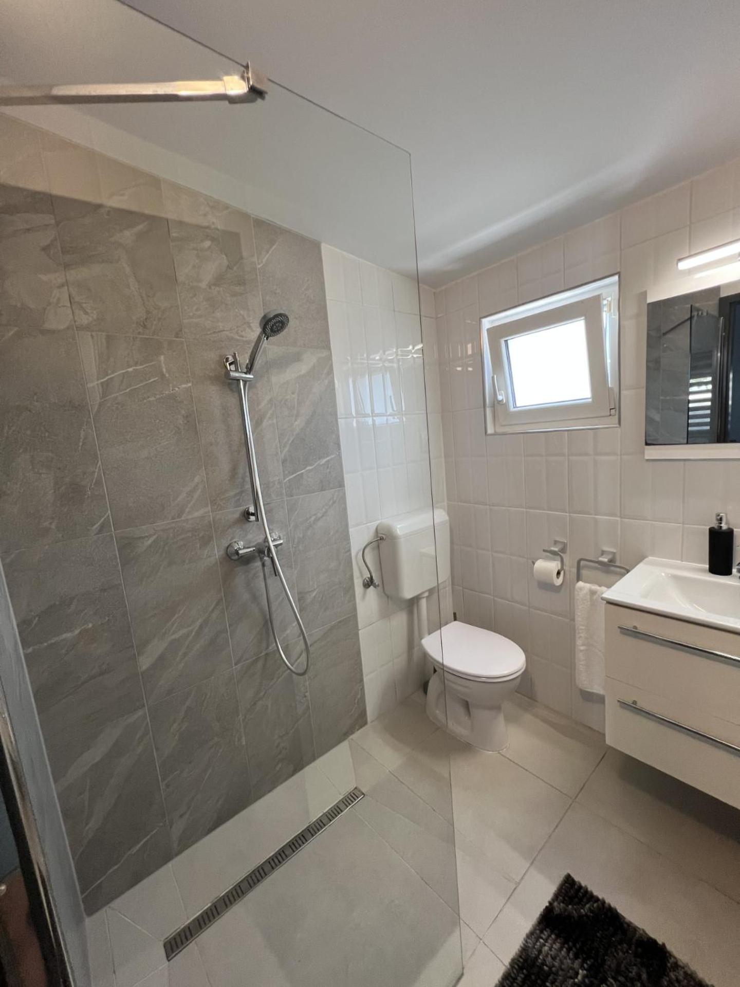 Korona Apartman Balatonboglár, photo 4