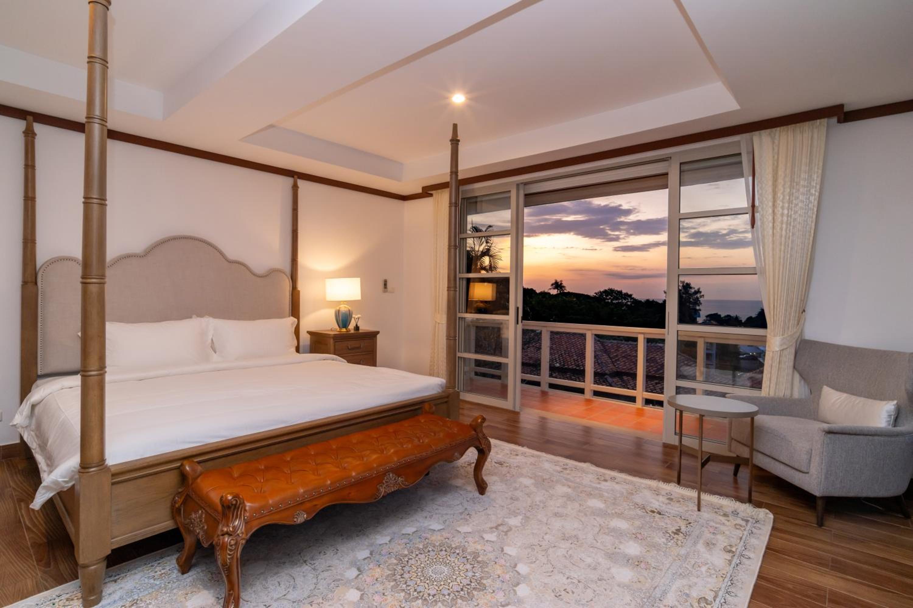 5BR Sea View Private Pool Villa near Kata Beach- Villa Sea Dream by Warm Plus