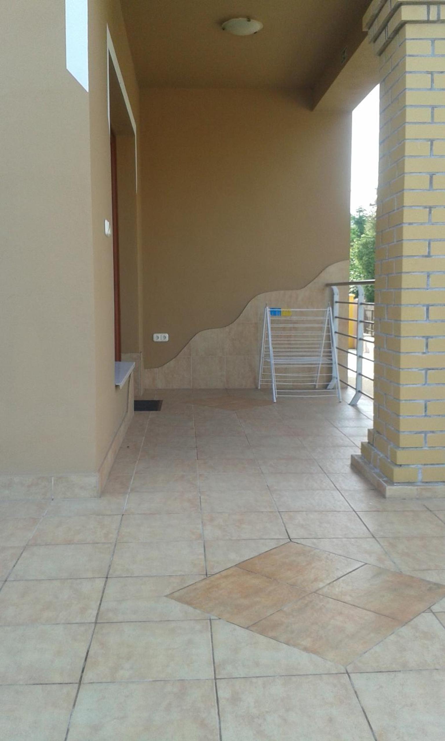 Photo 49