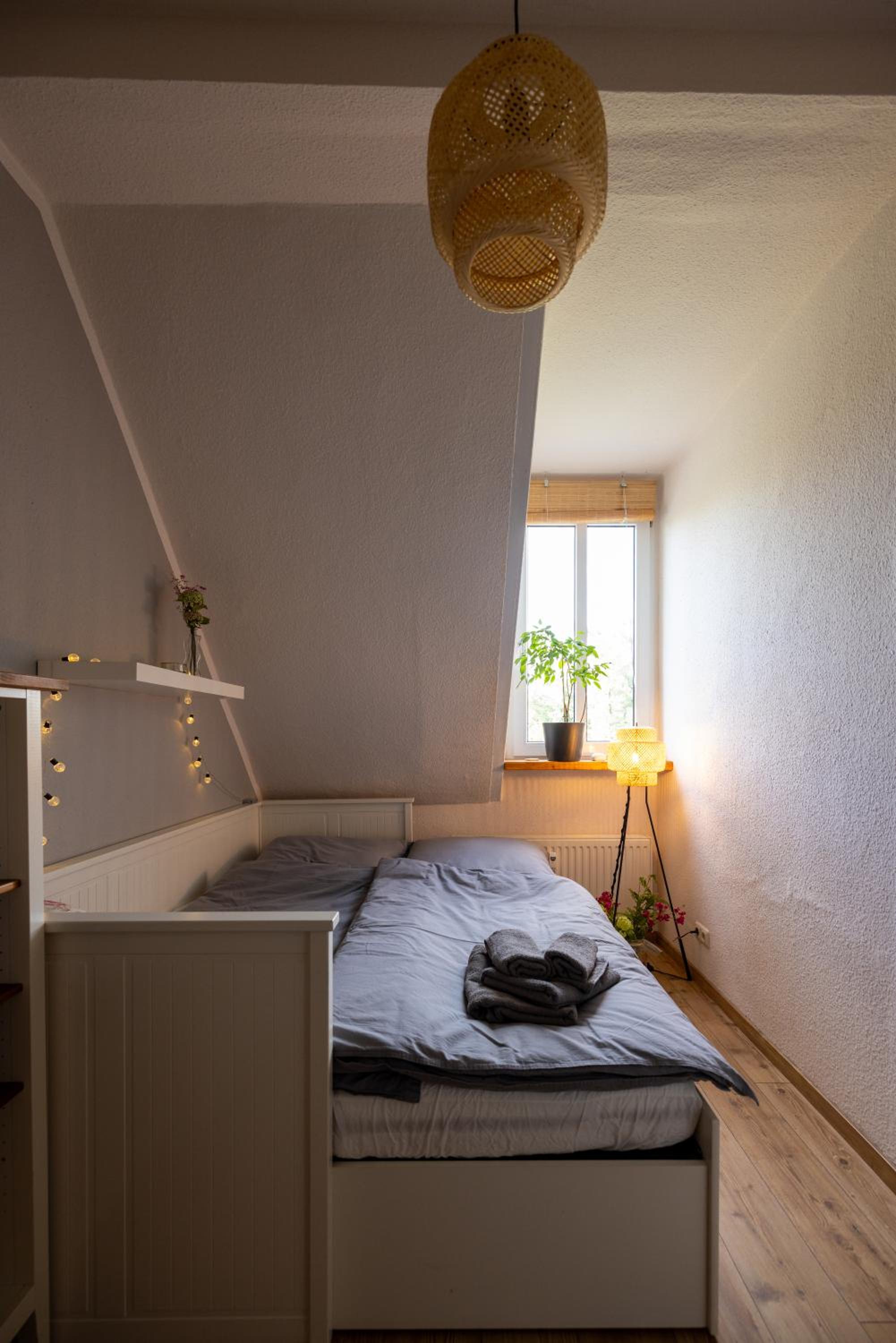 SeeZauber- gemütliche Ferienwohnung, Privatparkplatz, Cospudener See