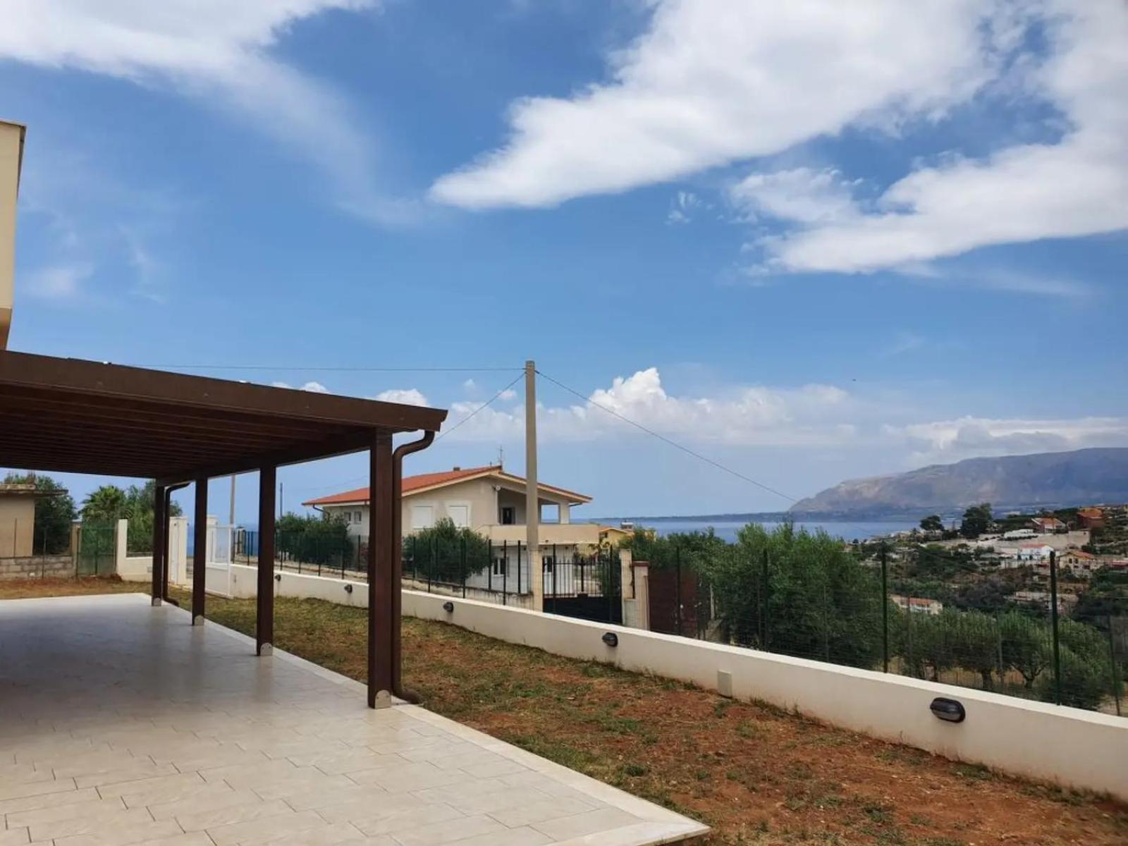 Villa con Piscina