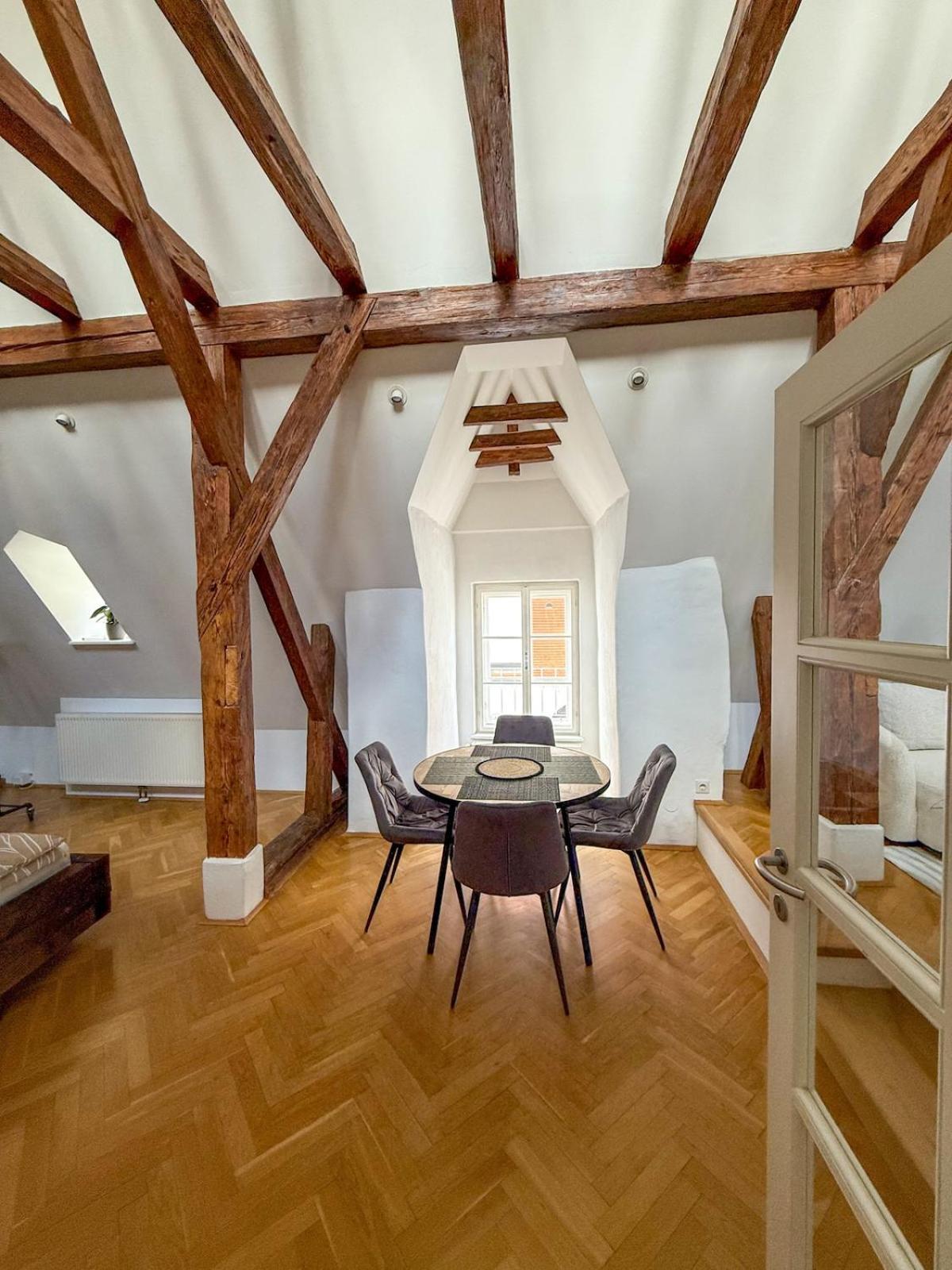 Danube Holiday Homes Top 6
