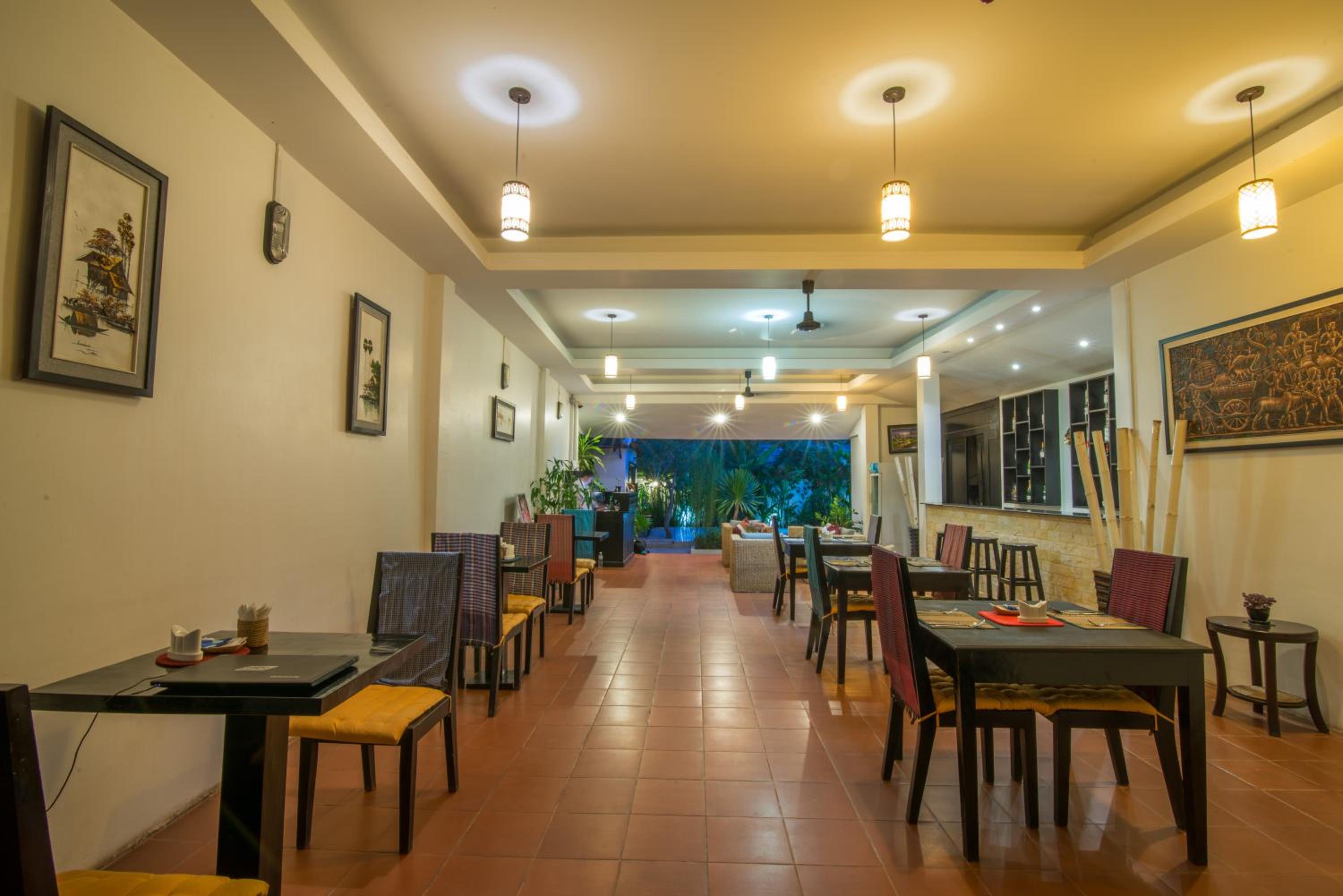 Reasey Boutique Villa