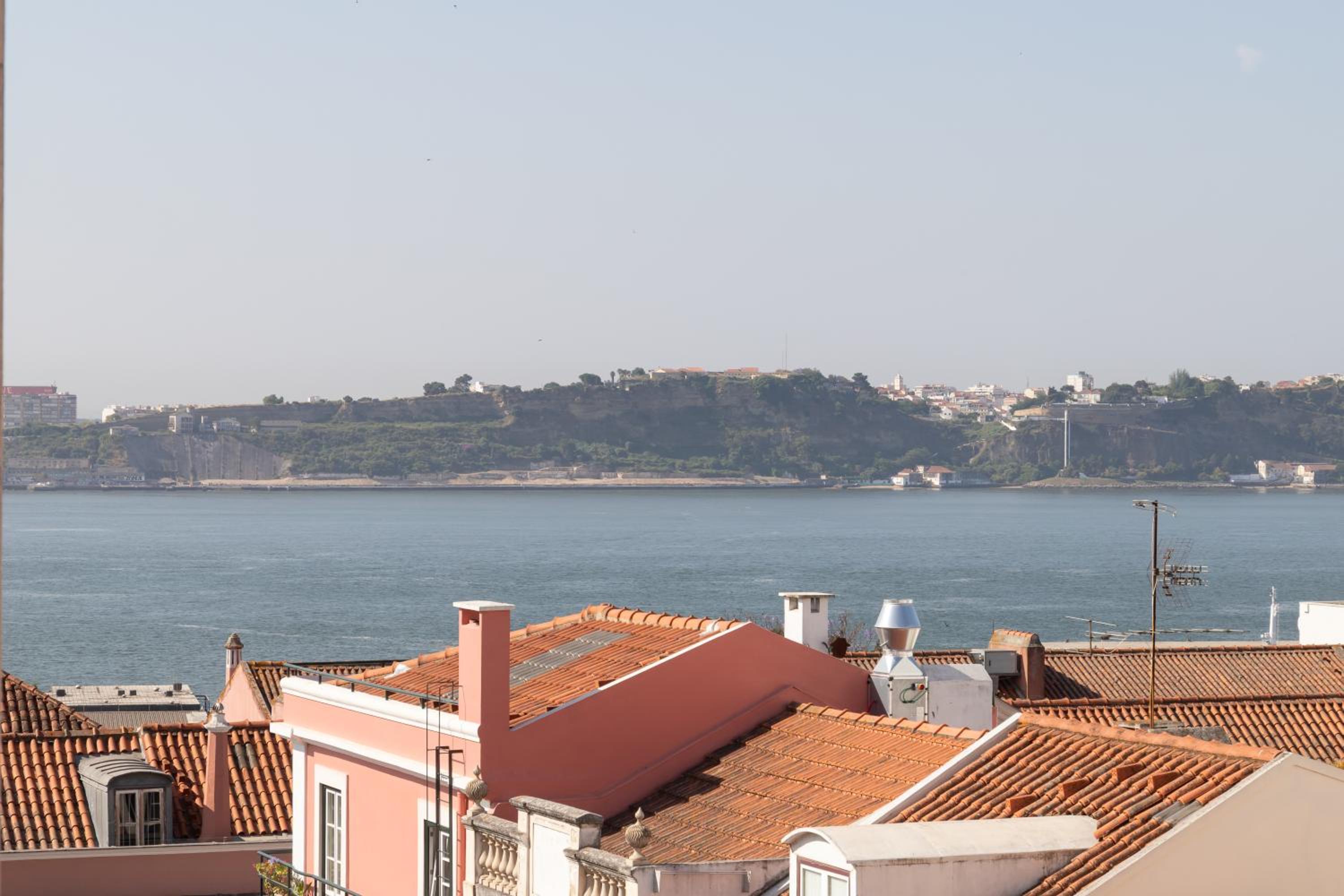 Lapa Diplomatic Suites & Flats by Feel Lisboa