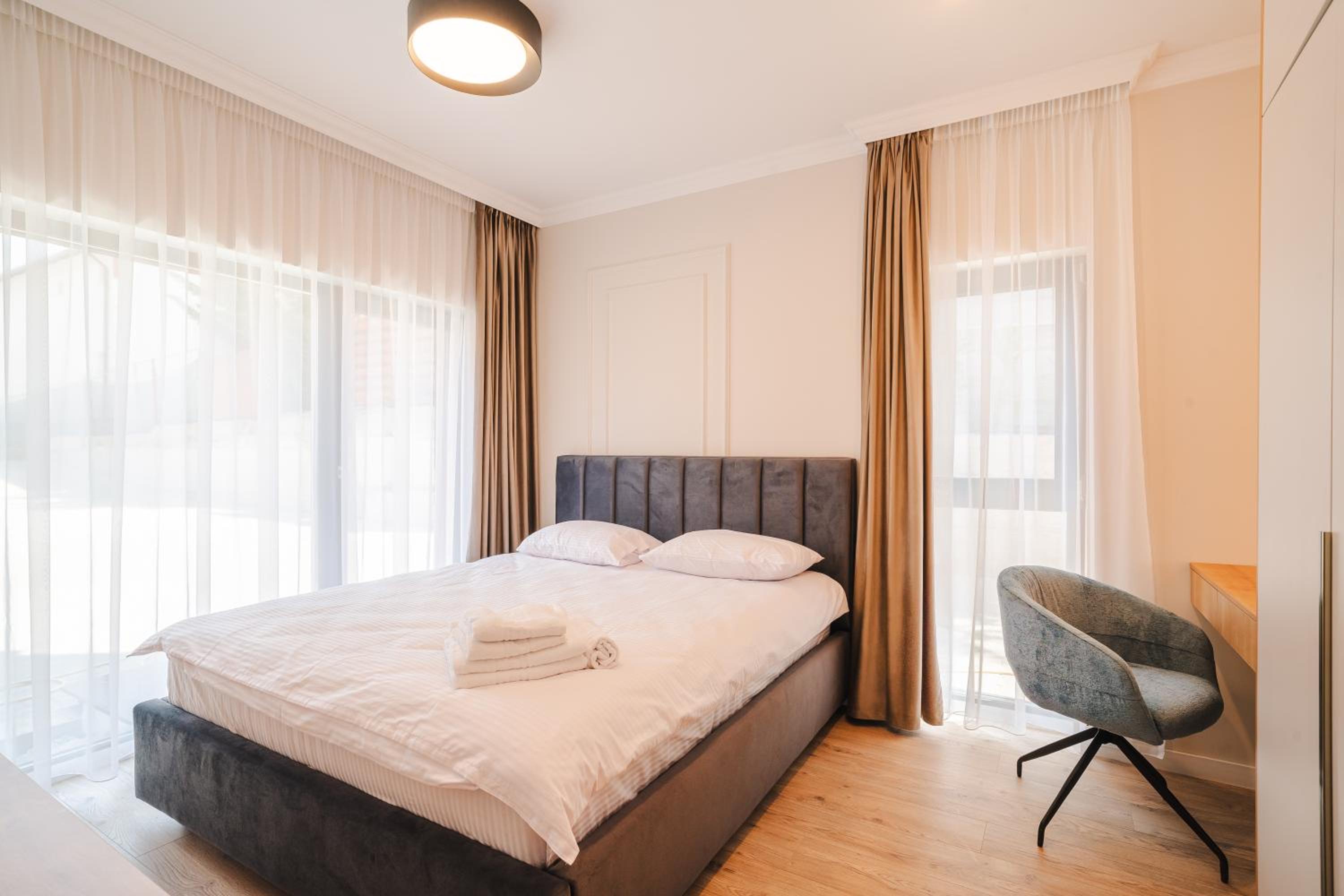 Cometei Residence Apartments 2