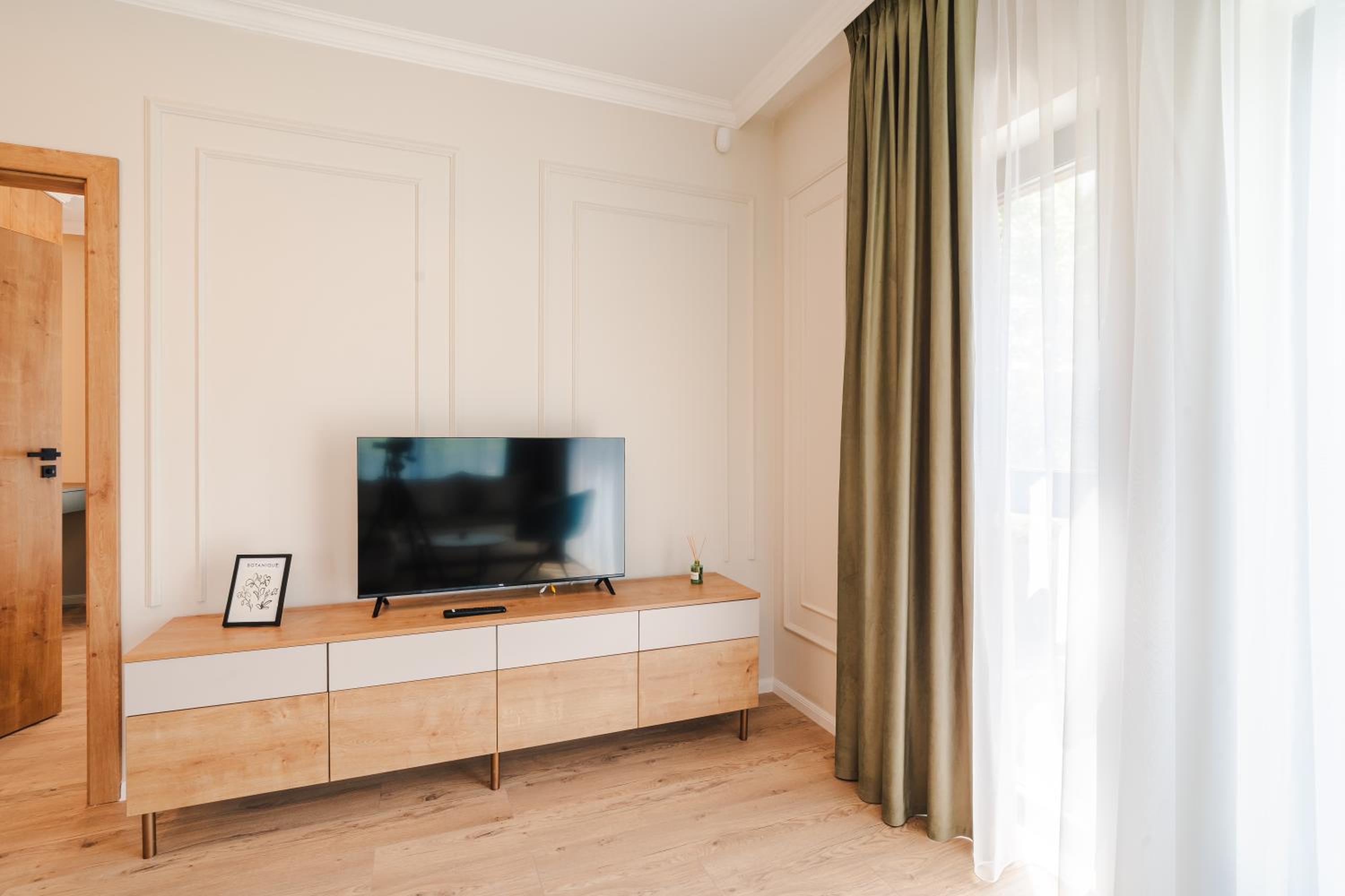 Cometei Residence Apartments 2