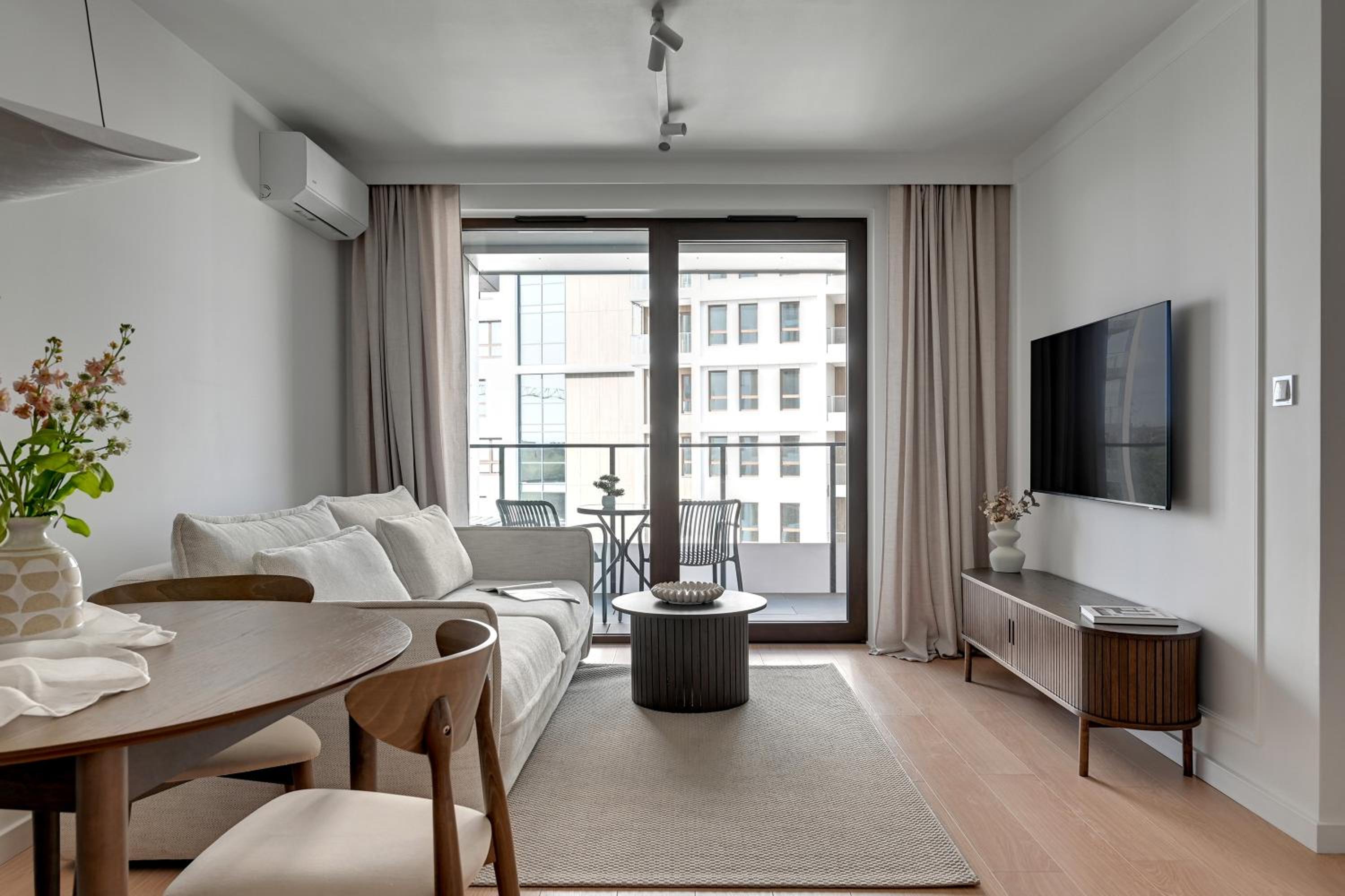 Bulvar Seaside by Downtown Apartments