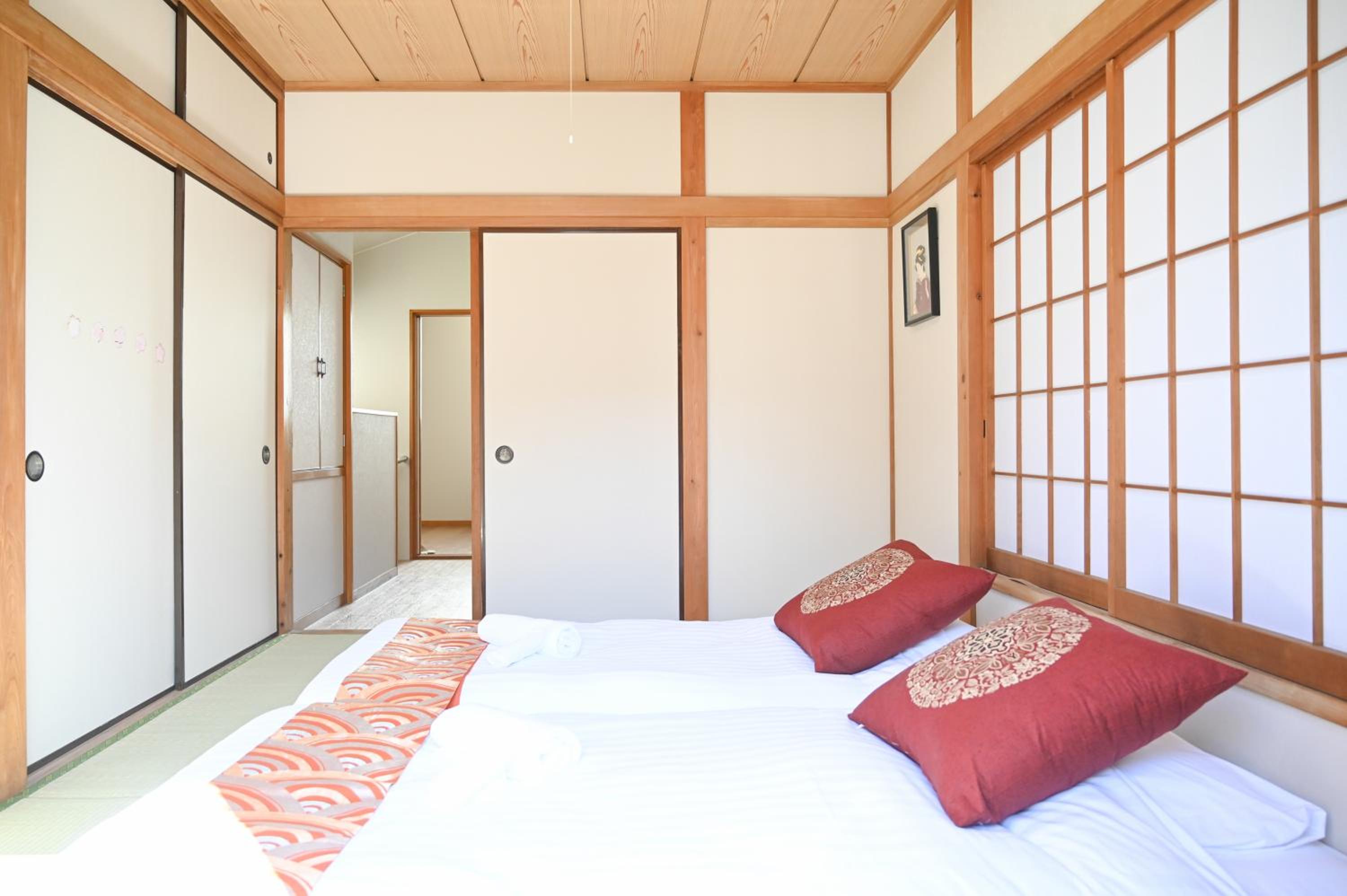 Asakusa Ginza direct access to the airport