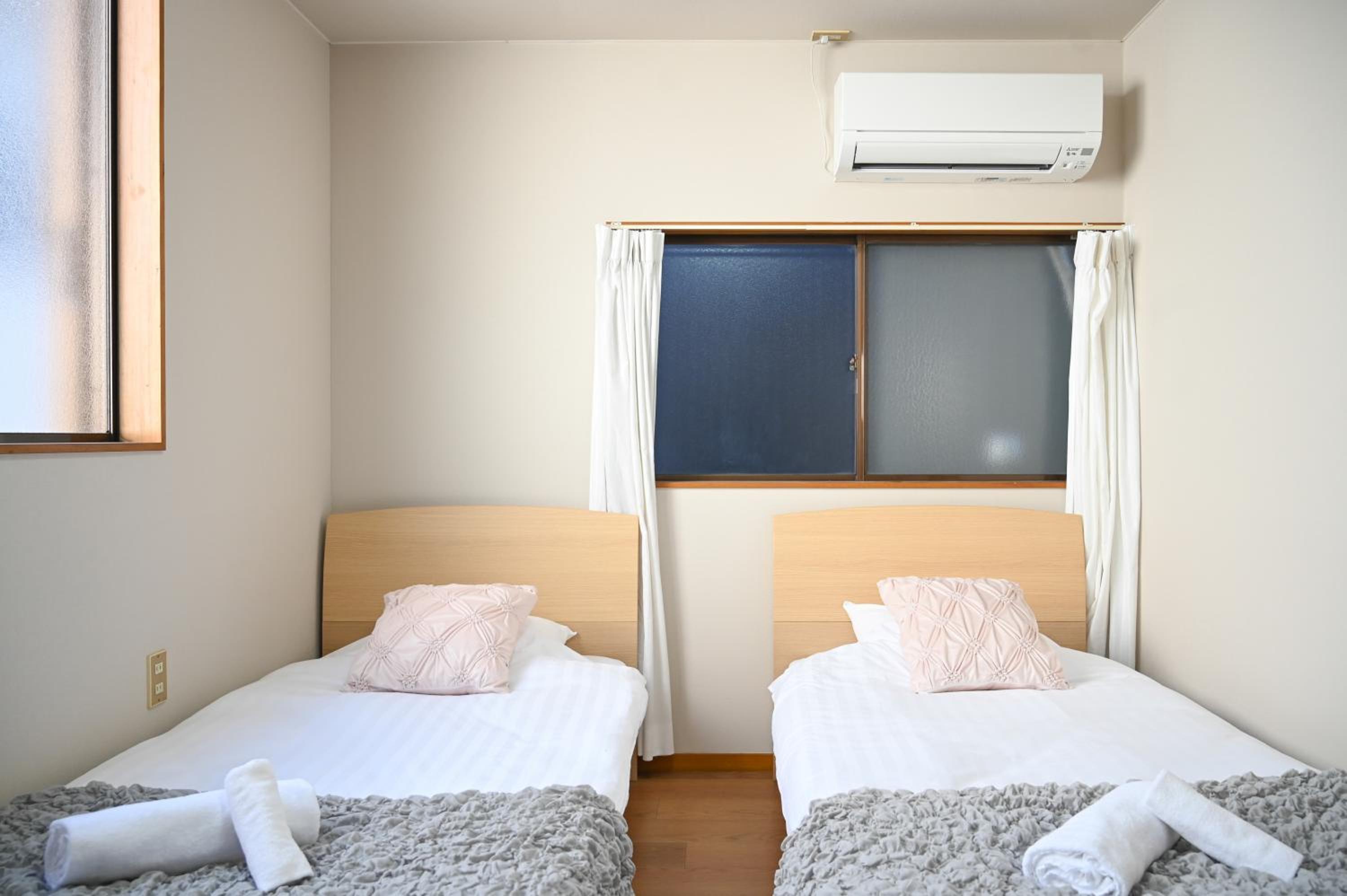 Asakusa Ginza direct access to the airport