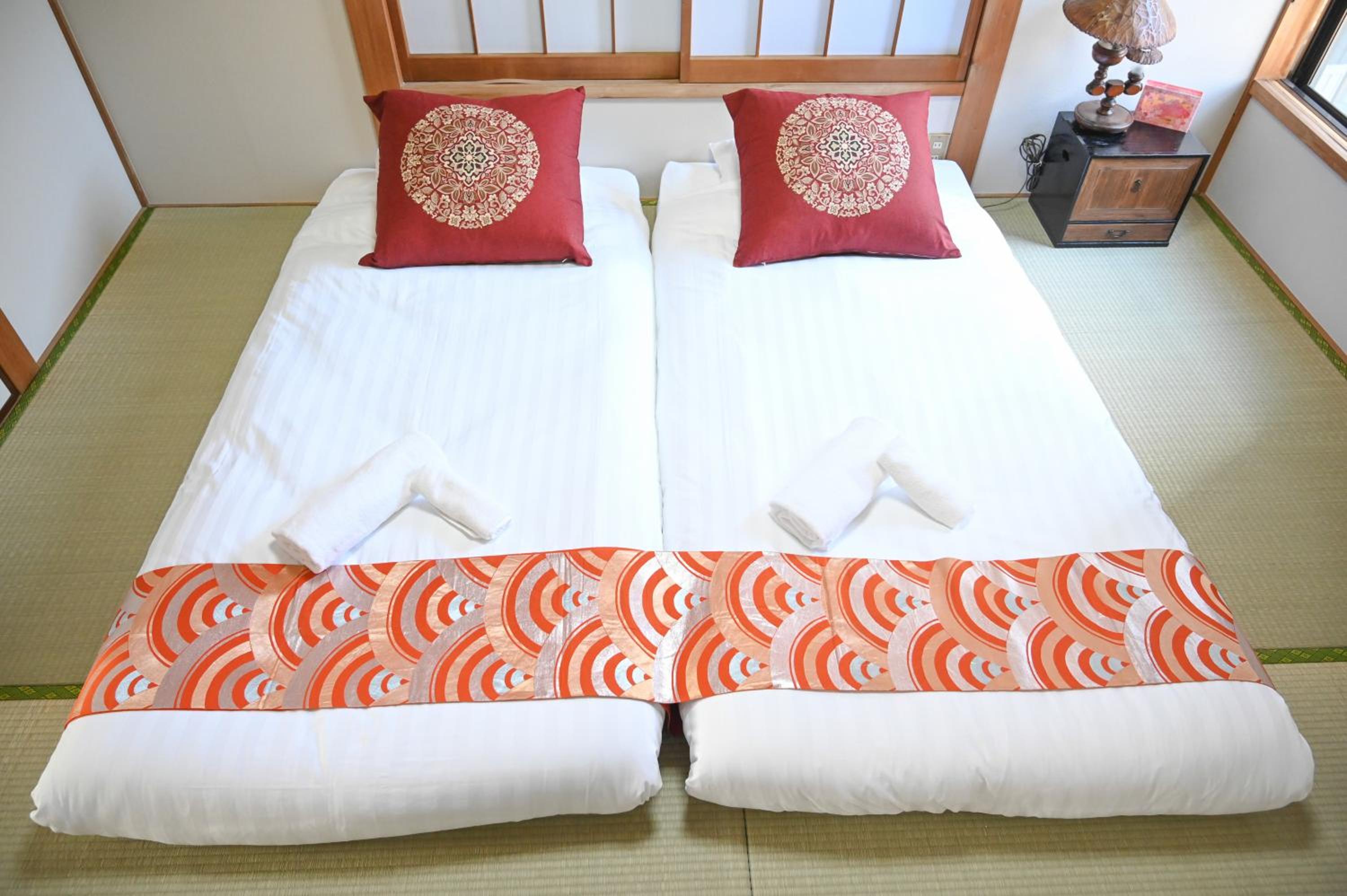 Asakusa Ginza direct access to the airport