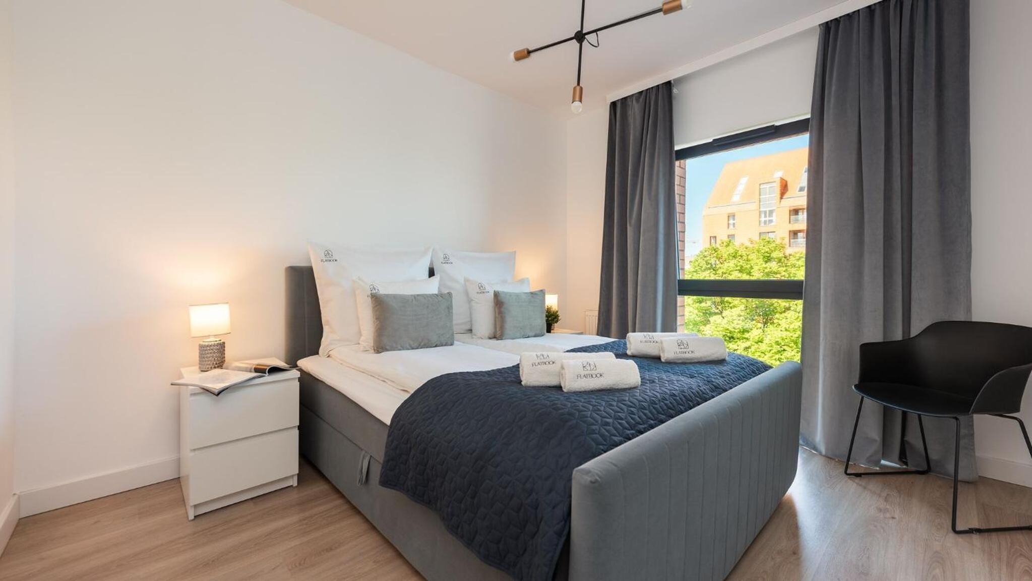 Flatbook - Riverside Loft Gdańsk Apartments with Parking