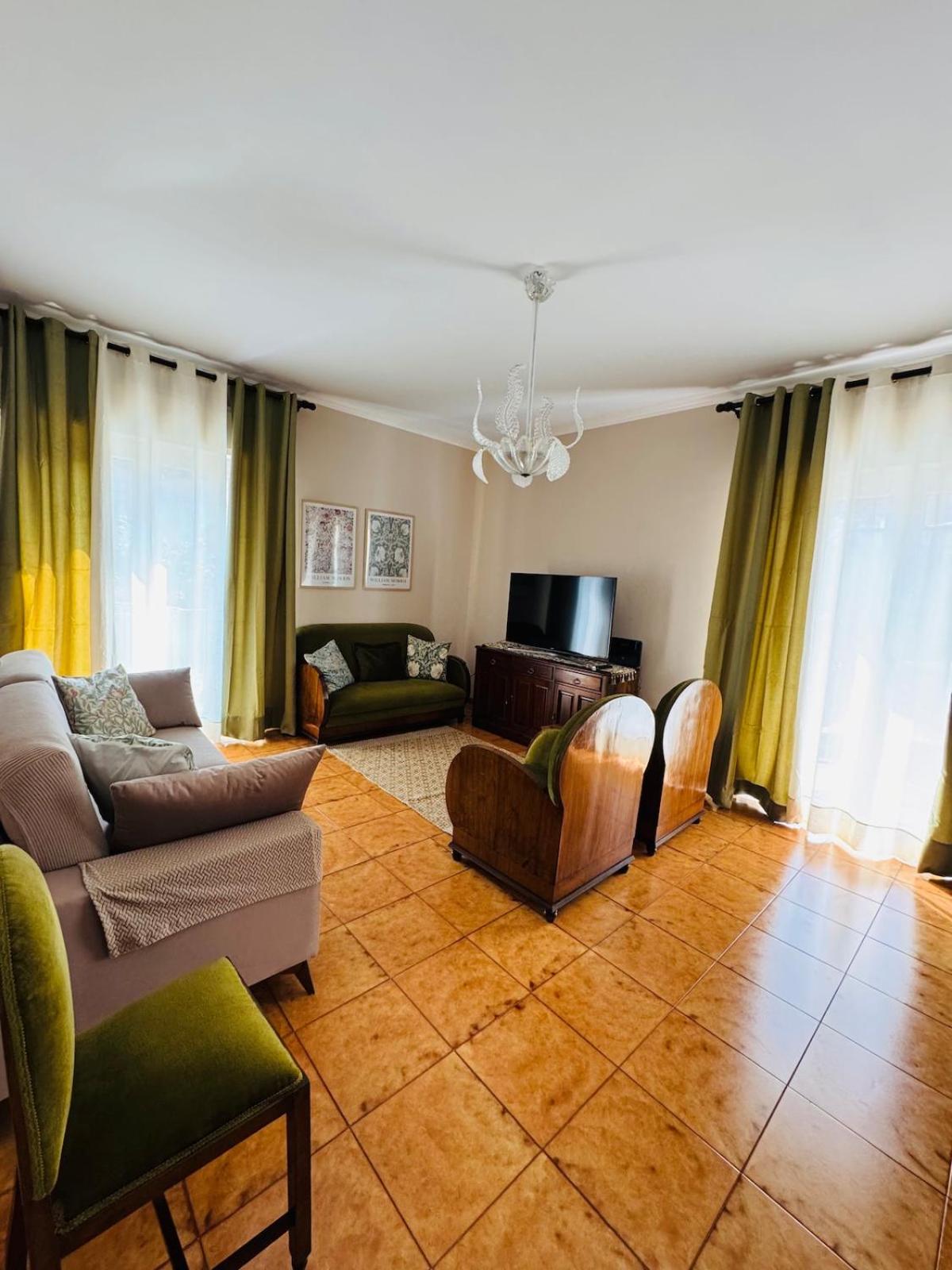 Thérèse Apartment