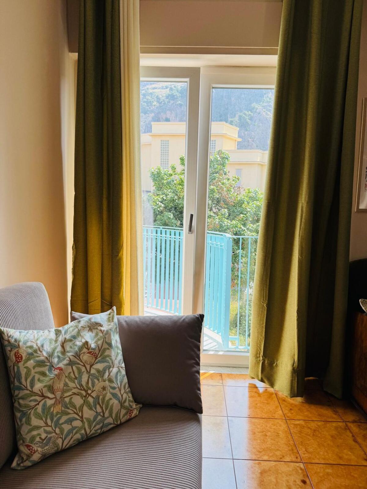 Thérèse Apartment