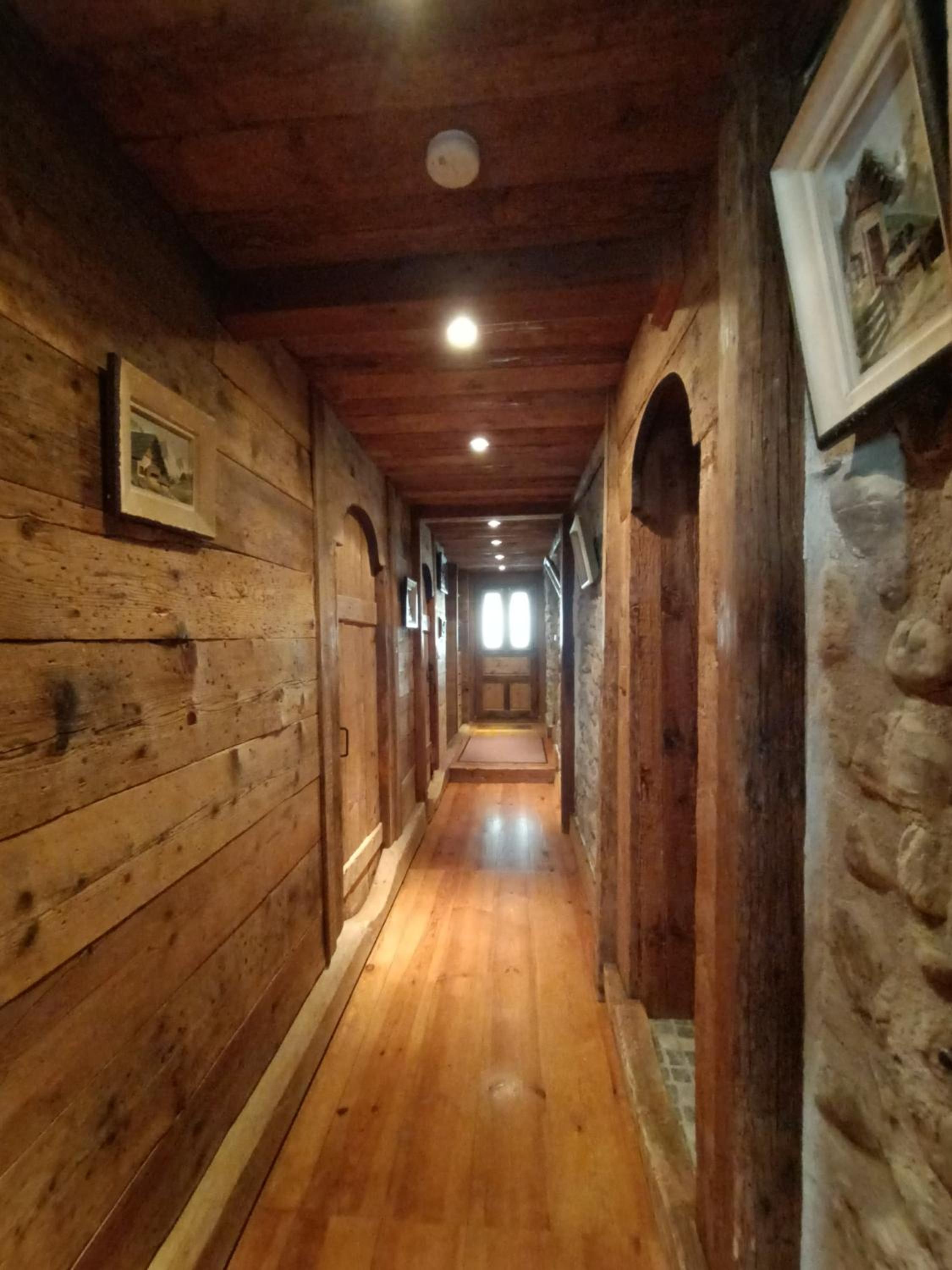 Photo 31