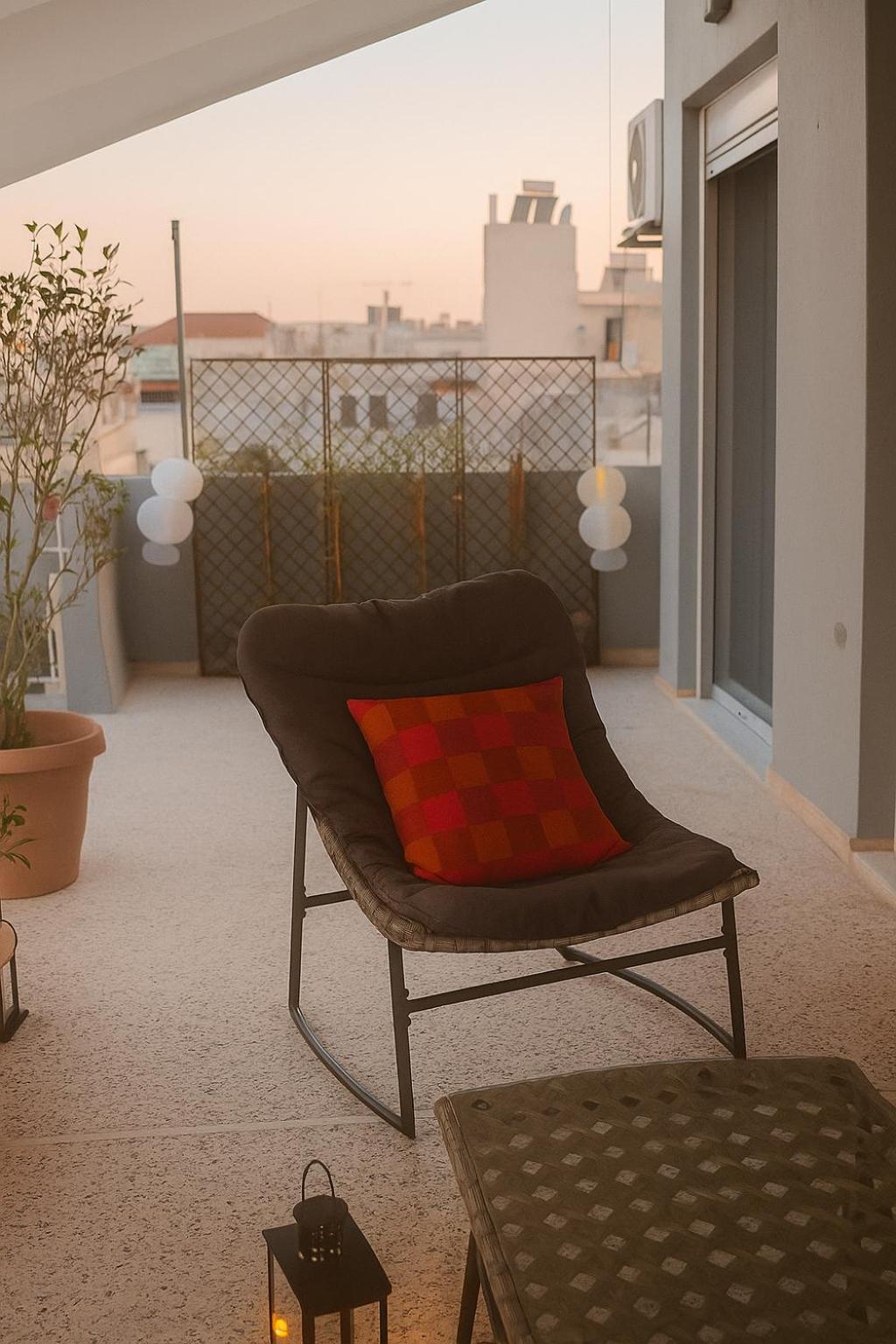 Jocasta - Cocoon Apartment Near Metro Station