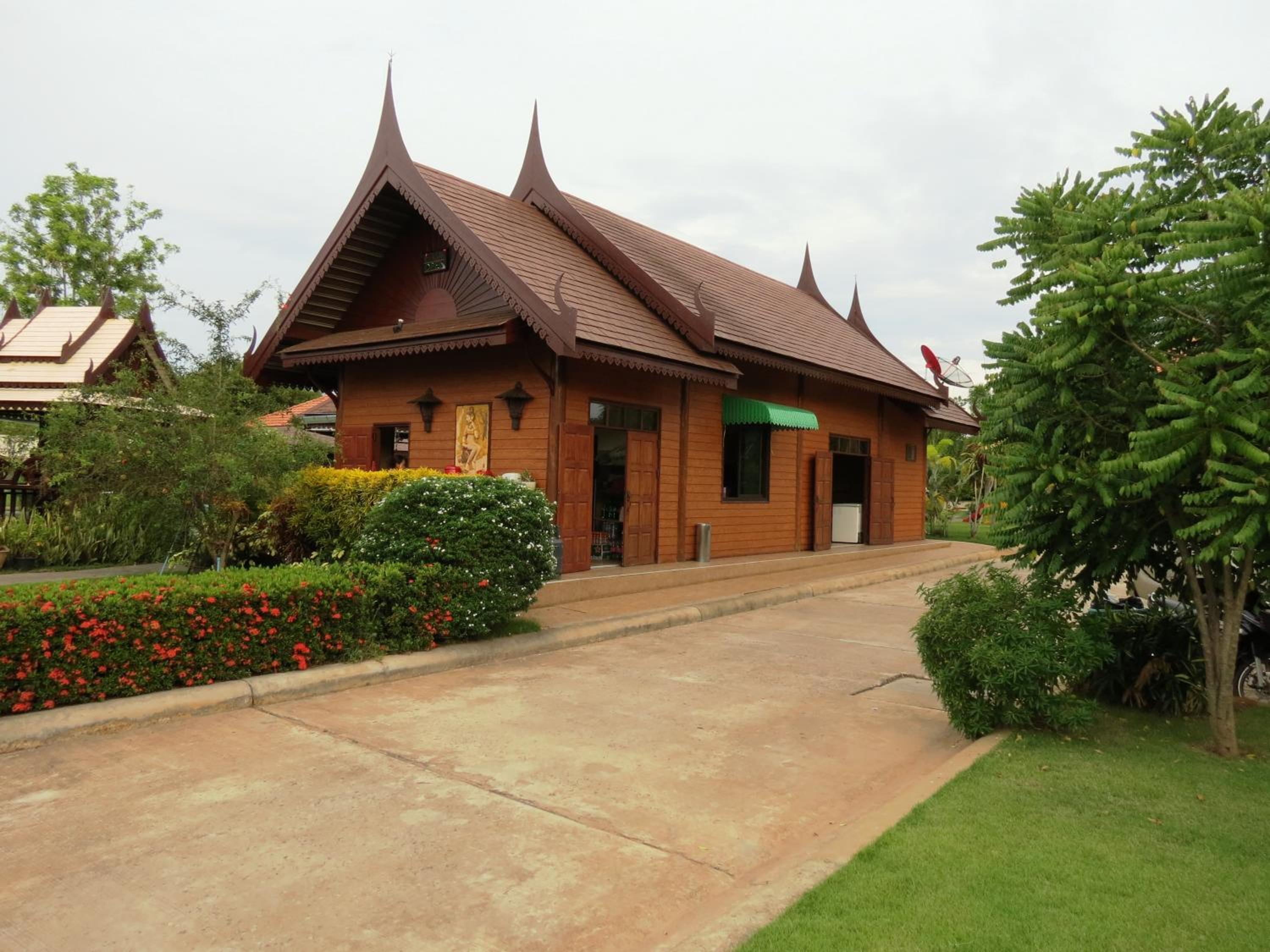 Pongsin Resort